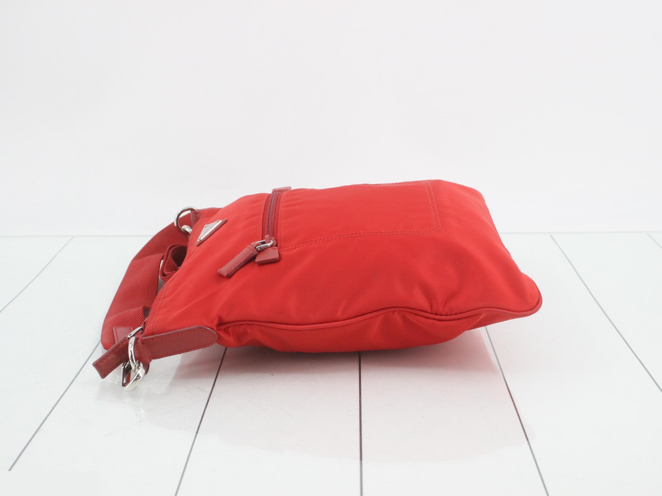 Tessuto Shoulder Bag — view 4