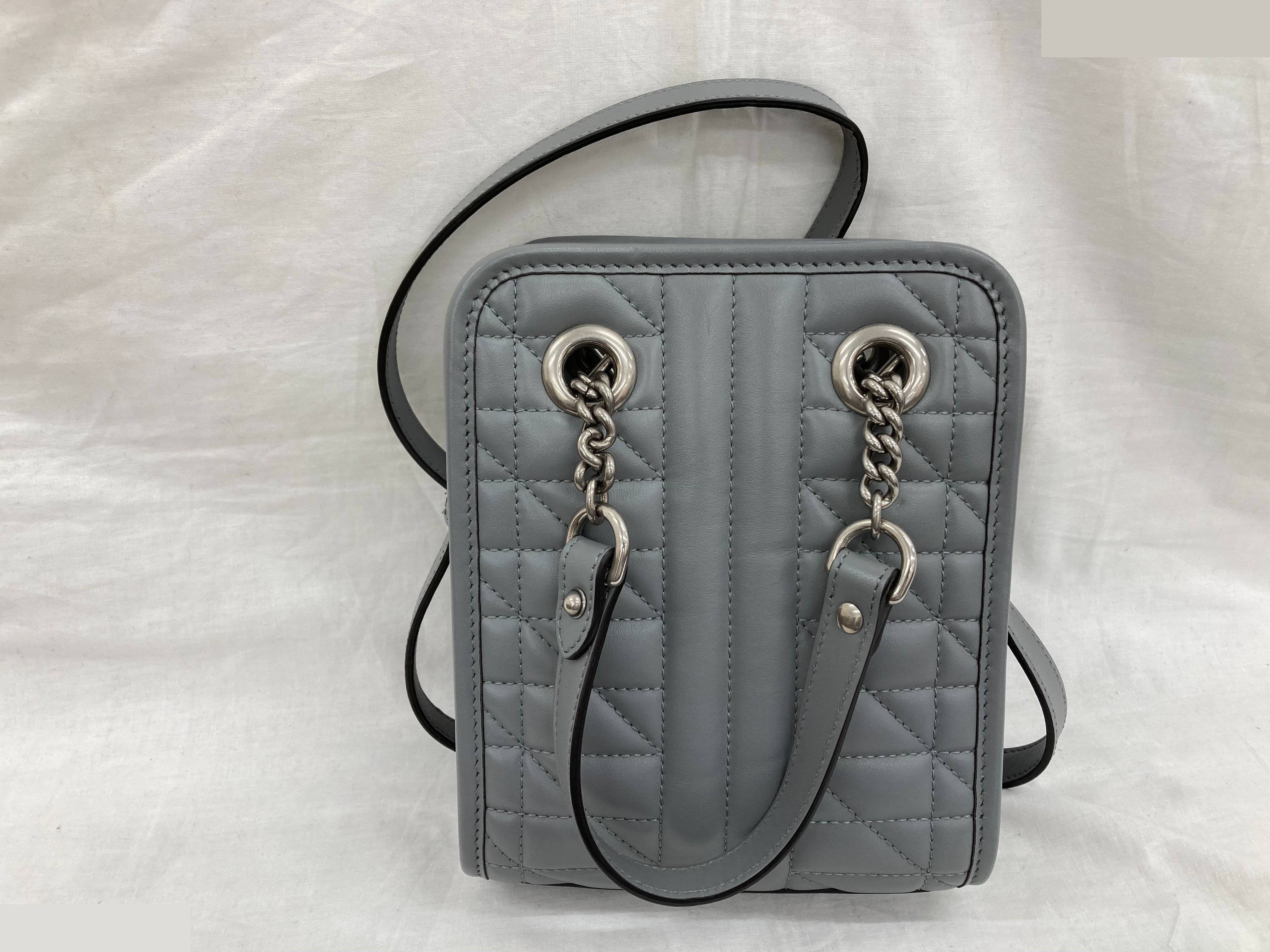 GG Marmont Quilted Leather Super Mini Bag — view 2