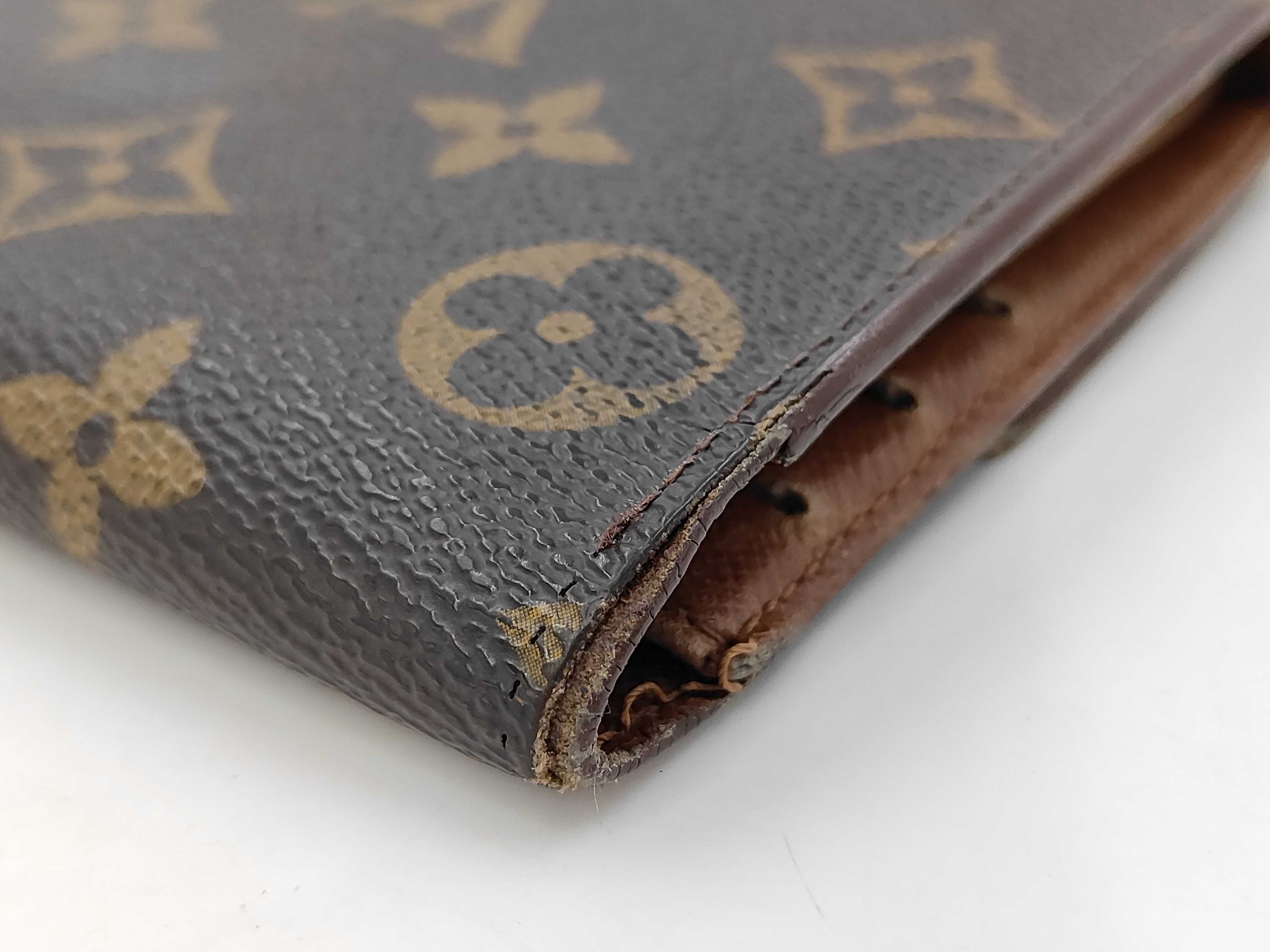Monogram / Portefeuille Tresor International / M61215 / Long Wallet / PVC Wallet — view 3