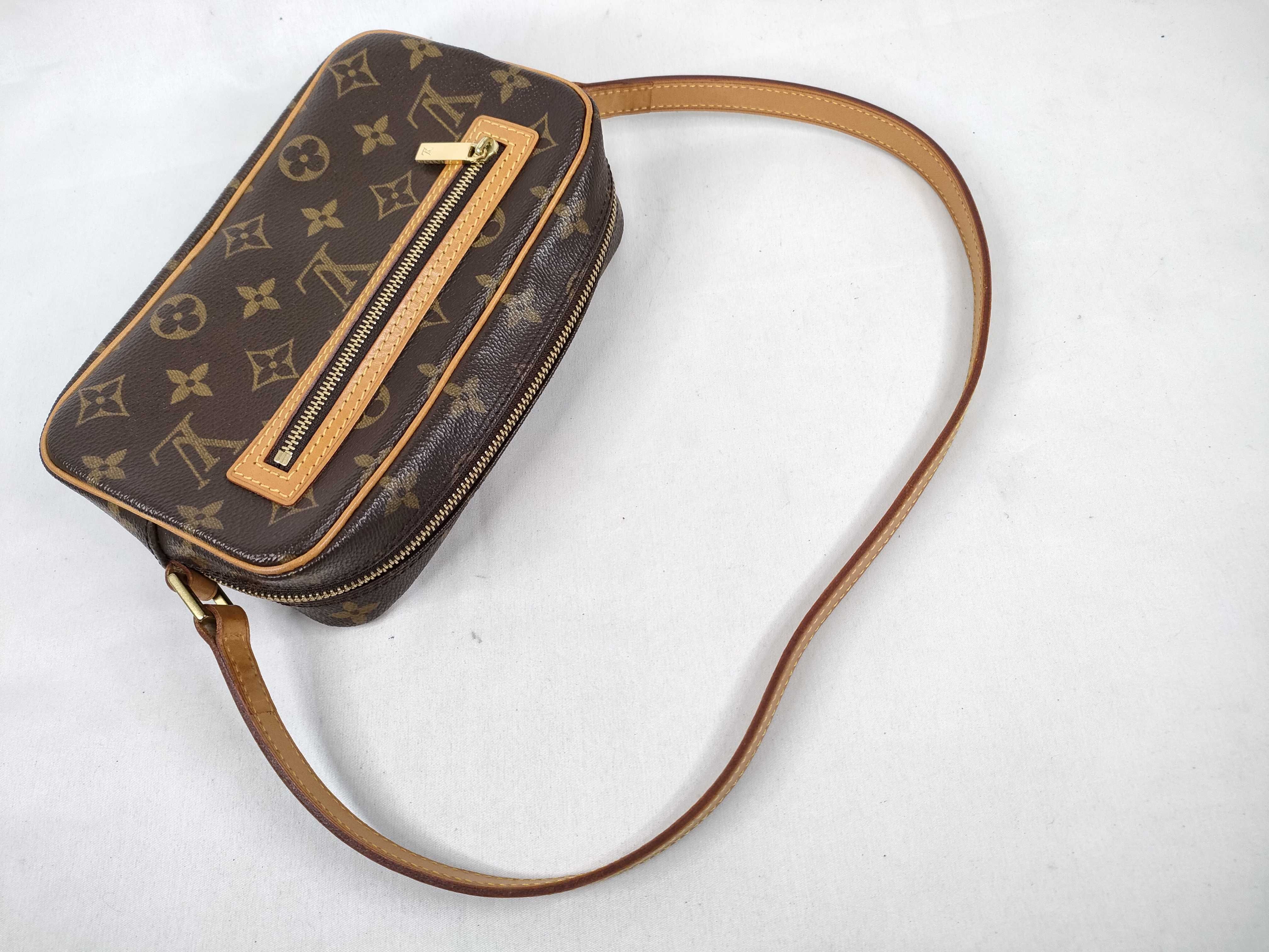 Monogram Pochette Cite M51183 MI0022 Brown Shoulder Bag — view 3