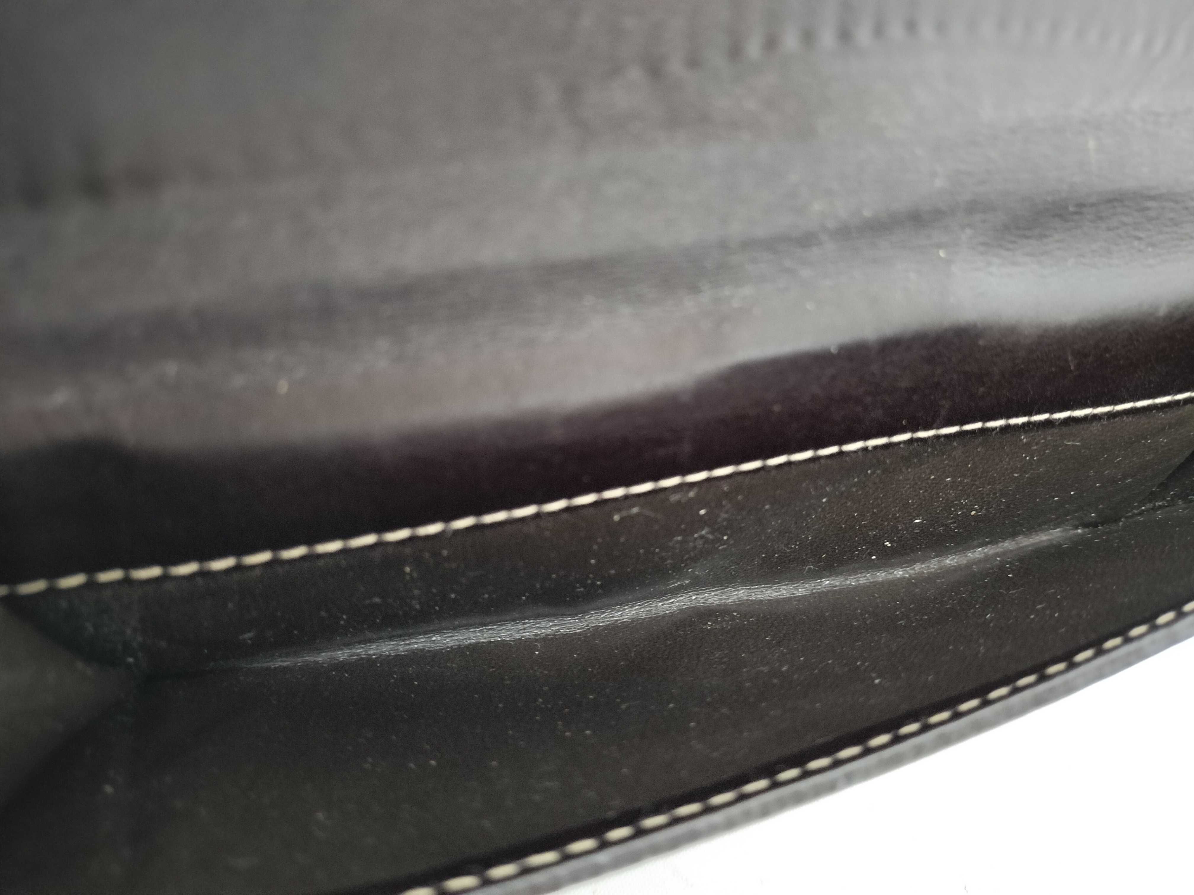 GG Canvas Gucci Interlocking GG Double Snap Wallet — view 8