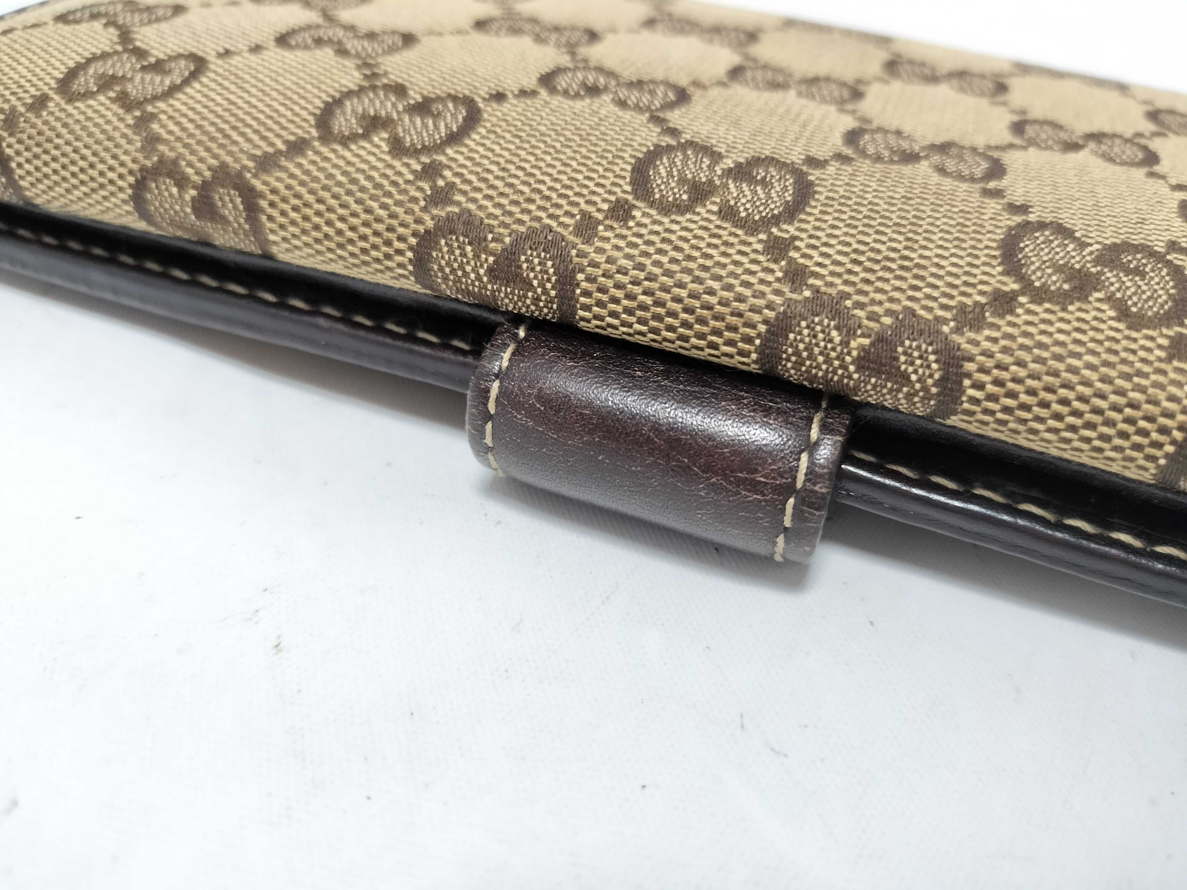 GG Canvas Gucci Interlocking GG Double Snap Wallet — view 10