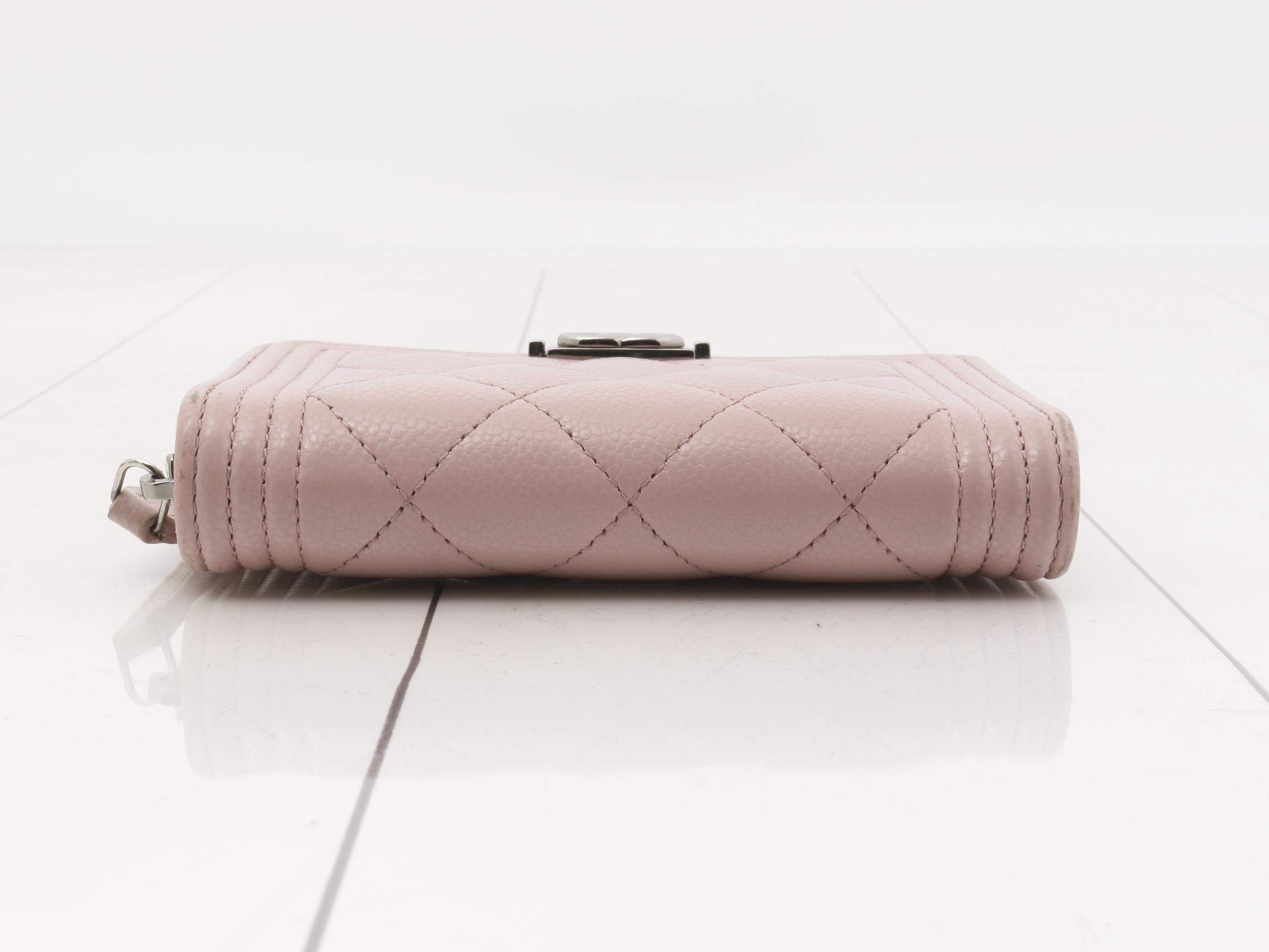 Boy Chanel coin case — view 3