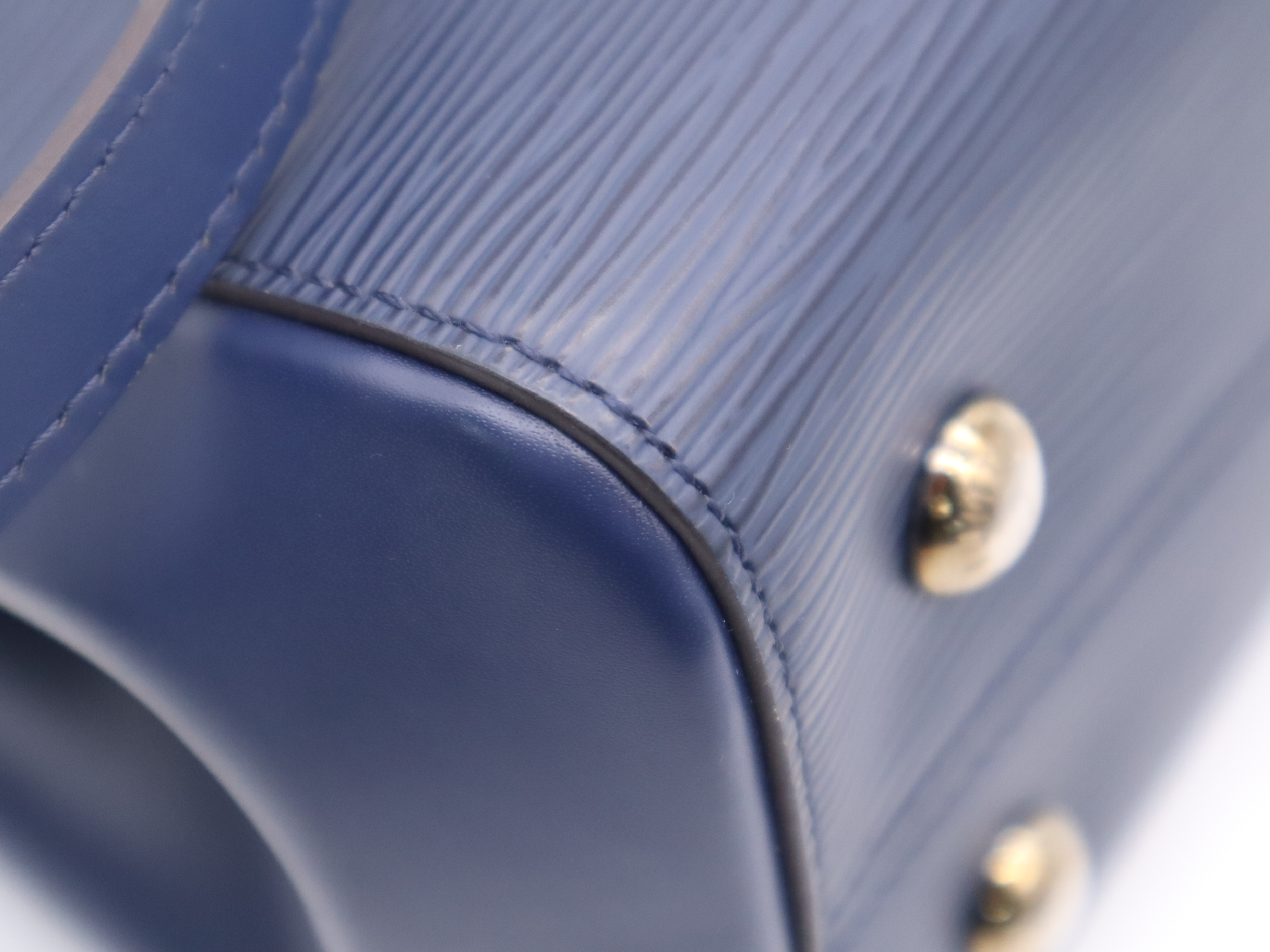 M41299 Epicurny MM Indigo Blue Shoulder Bag with Shoulder Strap and Clochette — view 10