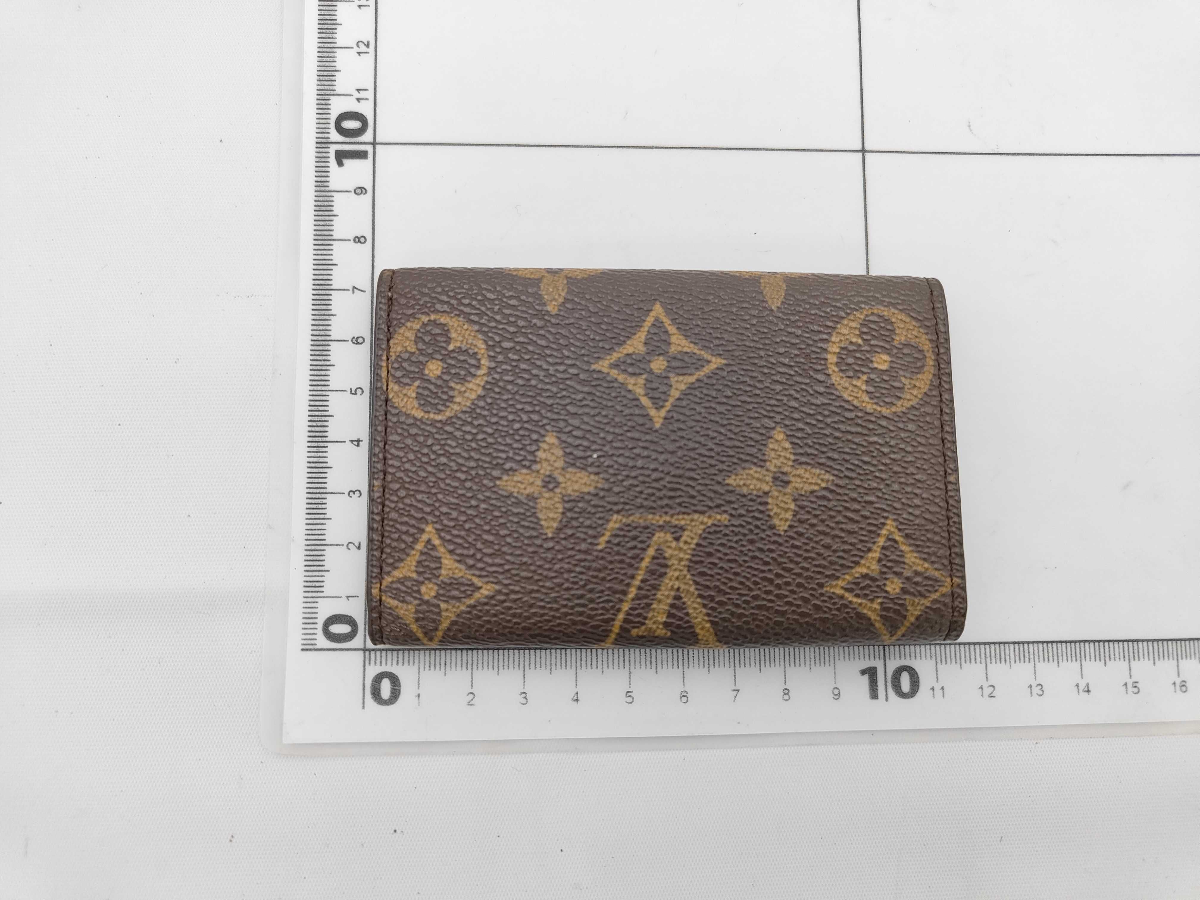 Monogram / Monogram / Keychain / Keyring / PVC Key Case & Keychain — view 2