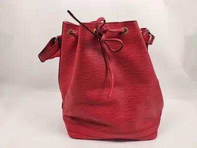Epi Louis Vuitton Petit Noé Epi Shoulder Bag Epi Leather Red M59007 Shoulder Bag