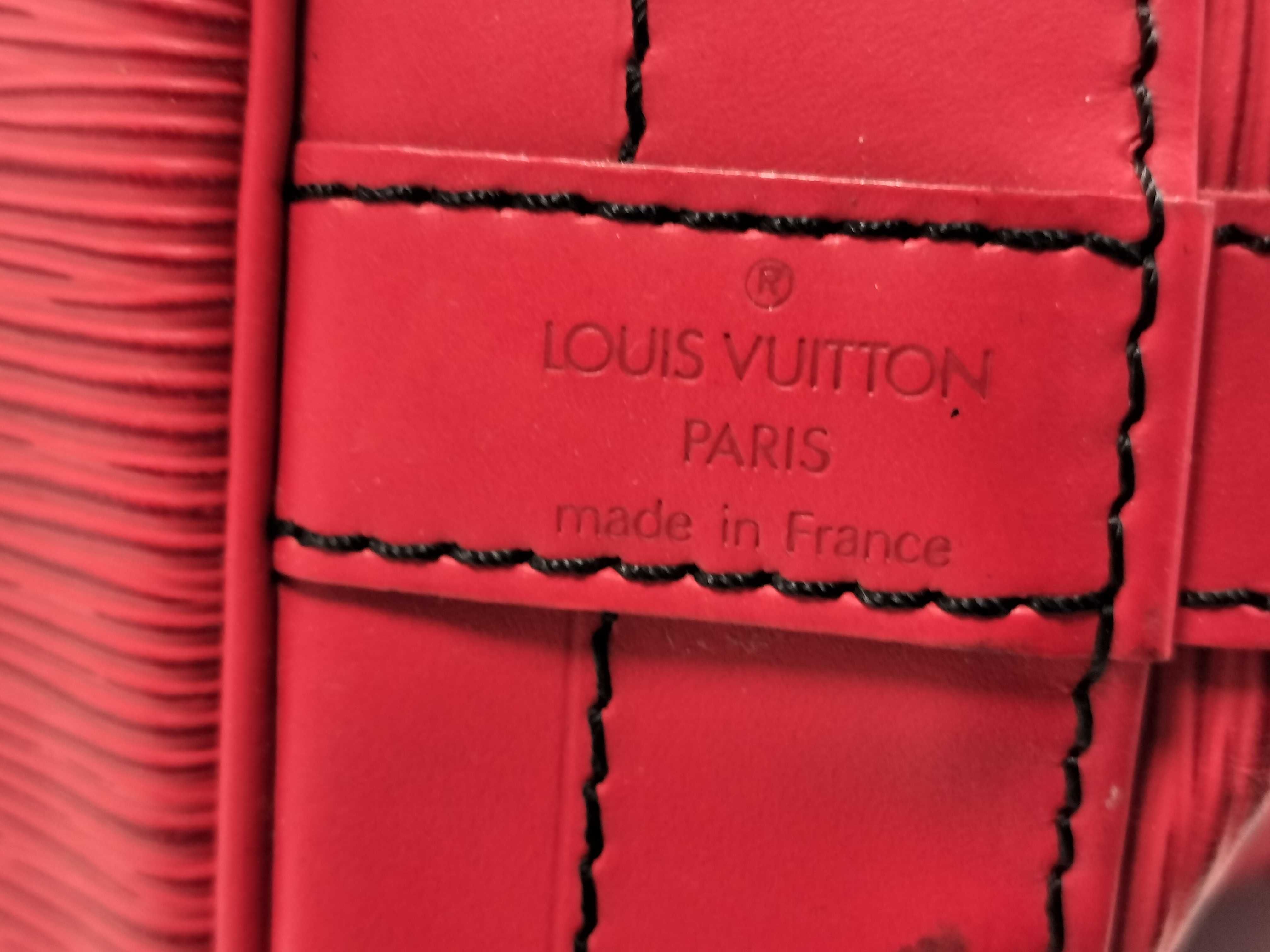 Epi Louis Vuitton Petit Noé Epi Shoulder Bag Epi Leather Red M59007 Shoulder Bag — view 11