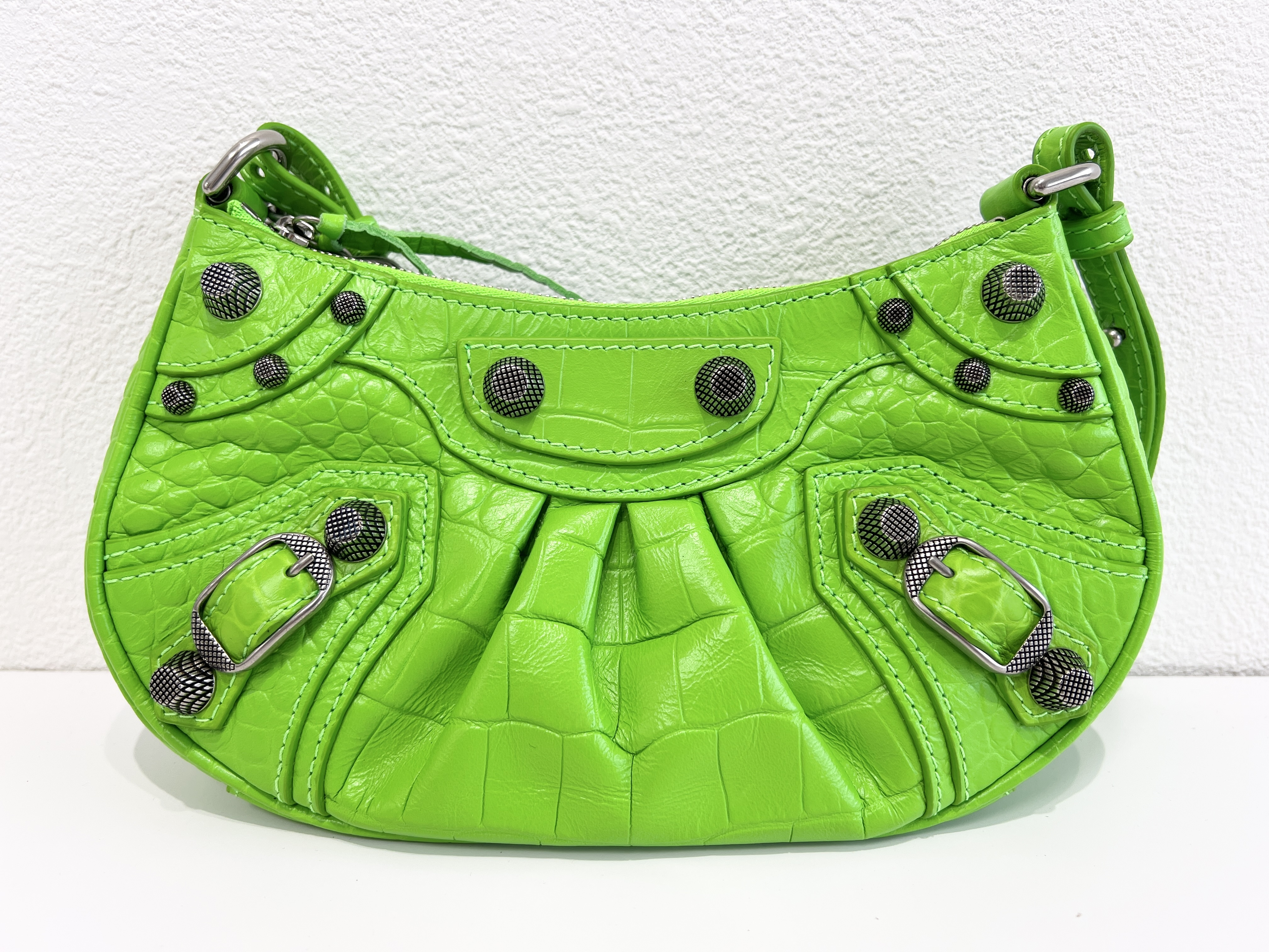 Lucagol Leather Chain 2-Way Handbag — view 2
