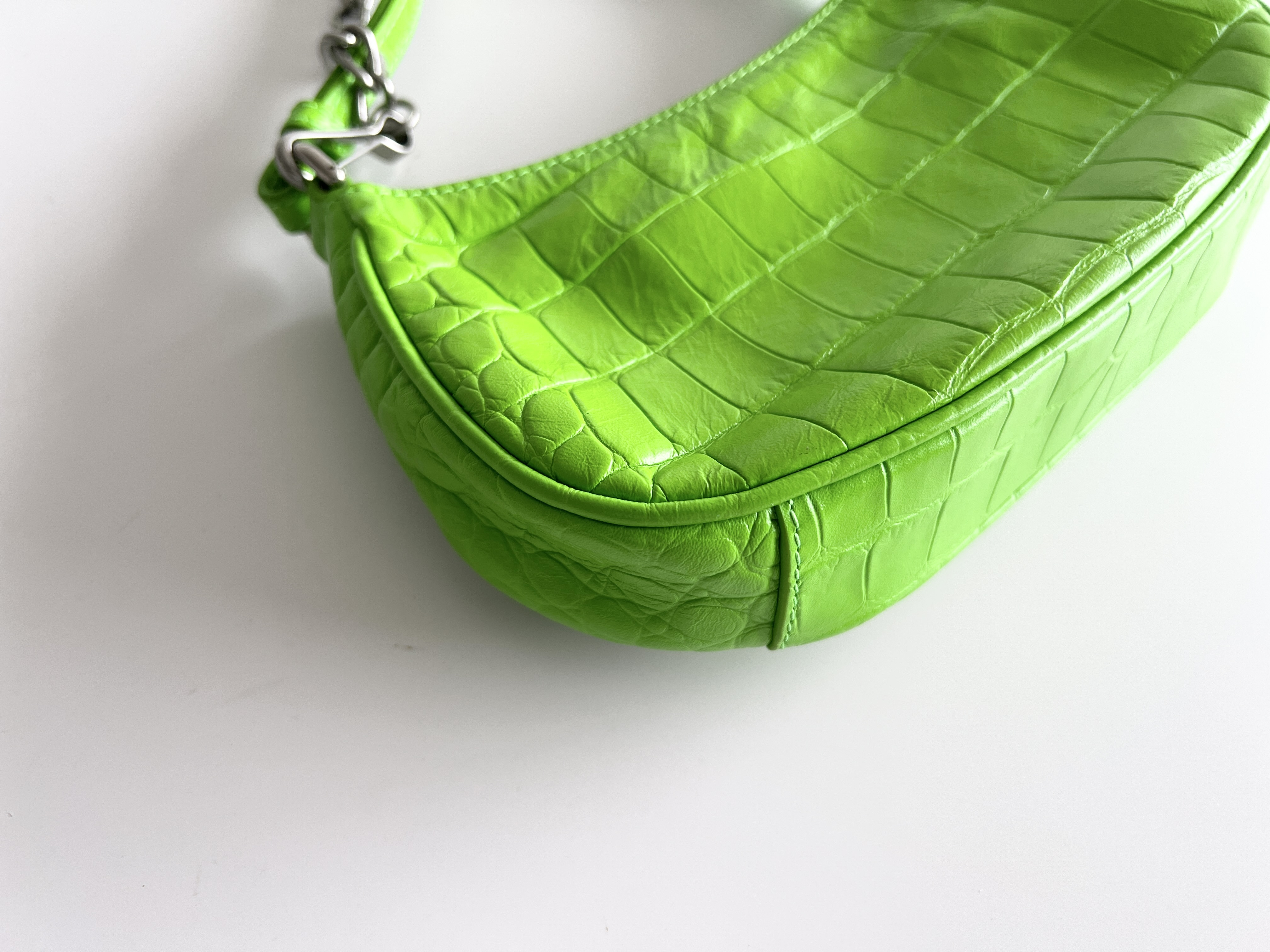 Lucagol Leather Chain 2-Way Handbag — view 12