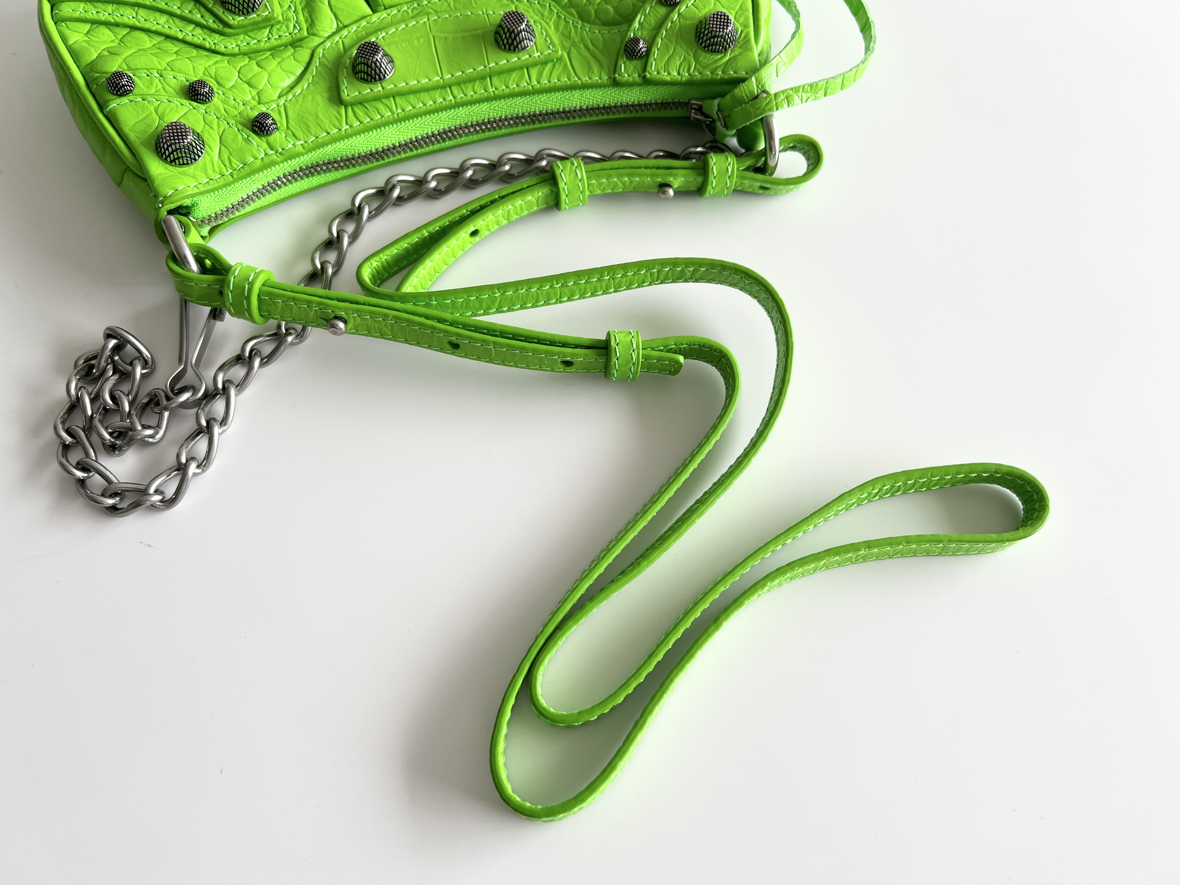 Lucagol Leather Chain 2-Way Handbag — view 4