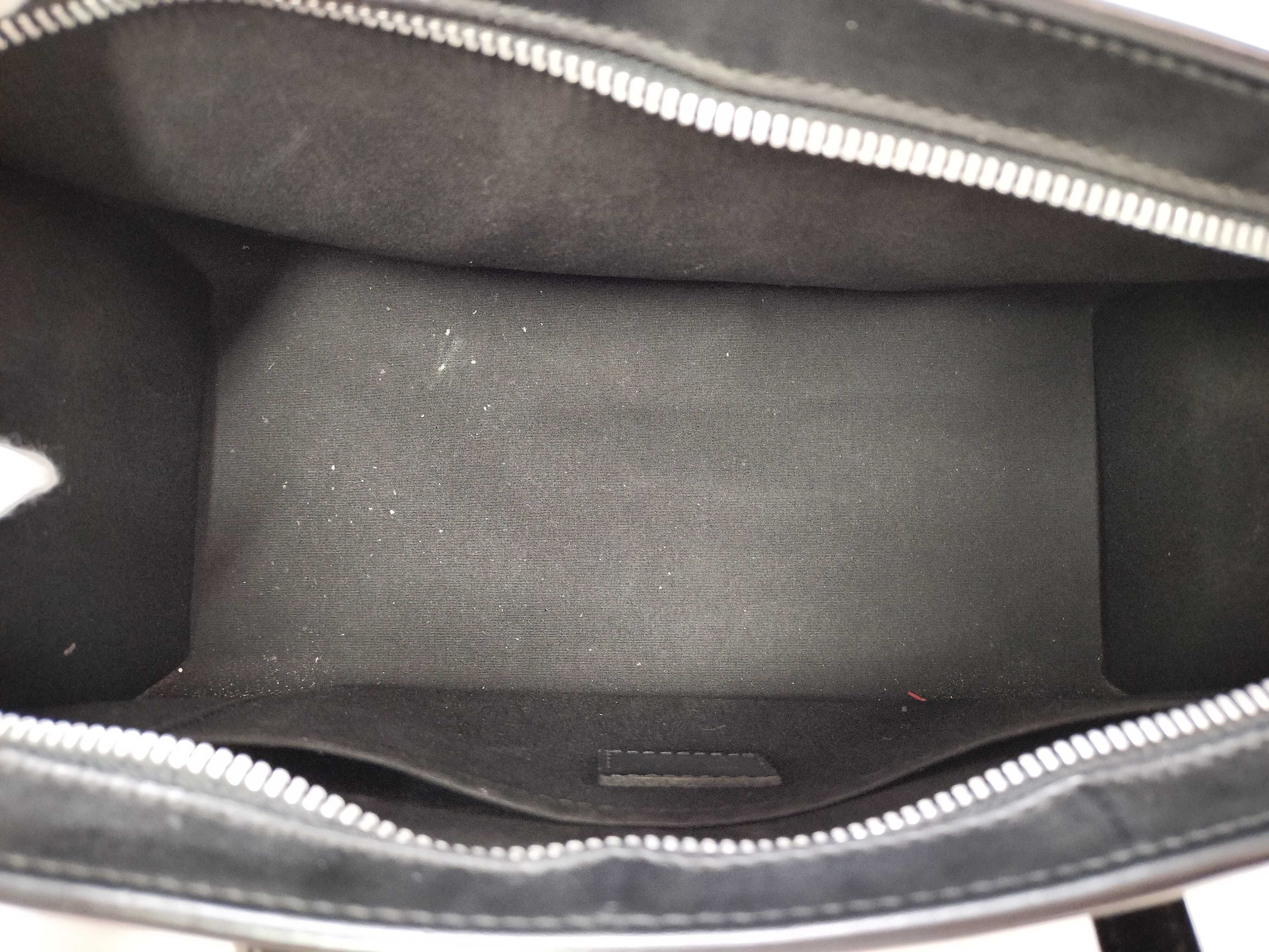 Epi LV Epi Madeleine PM M59332 Black Handbag — view 8