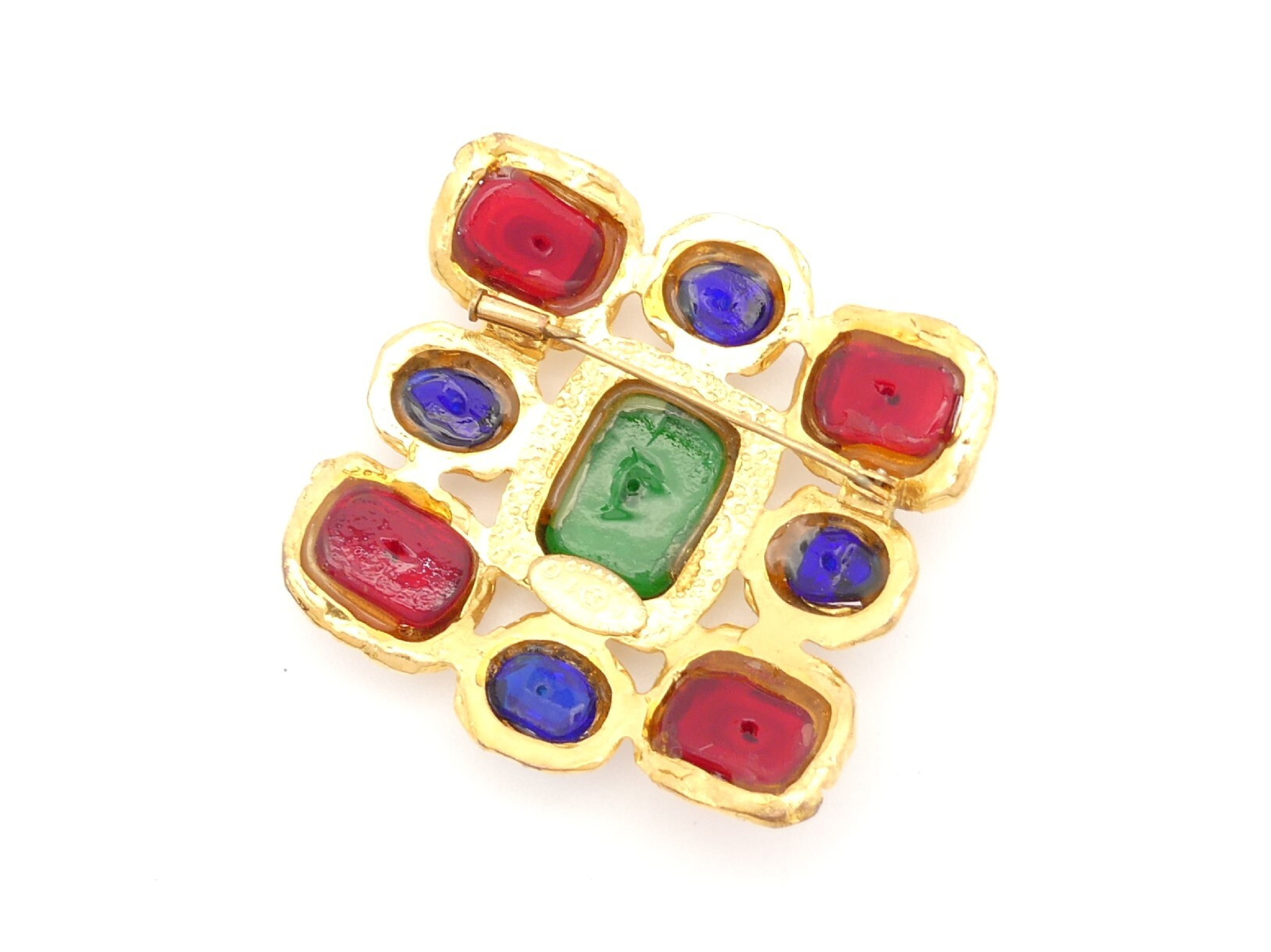 Gold Brooch — view 2