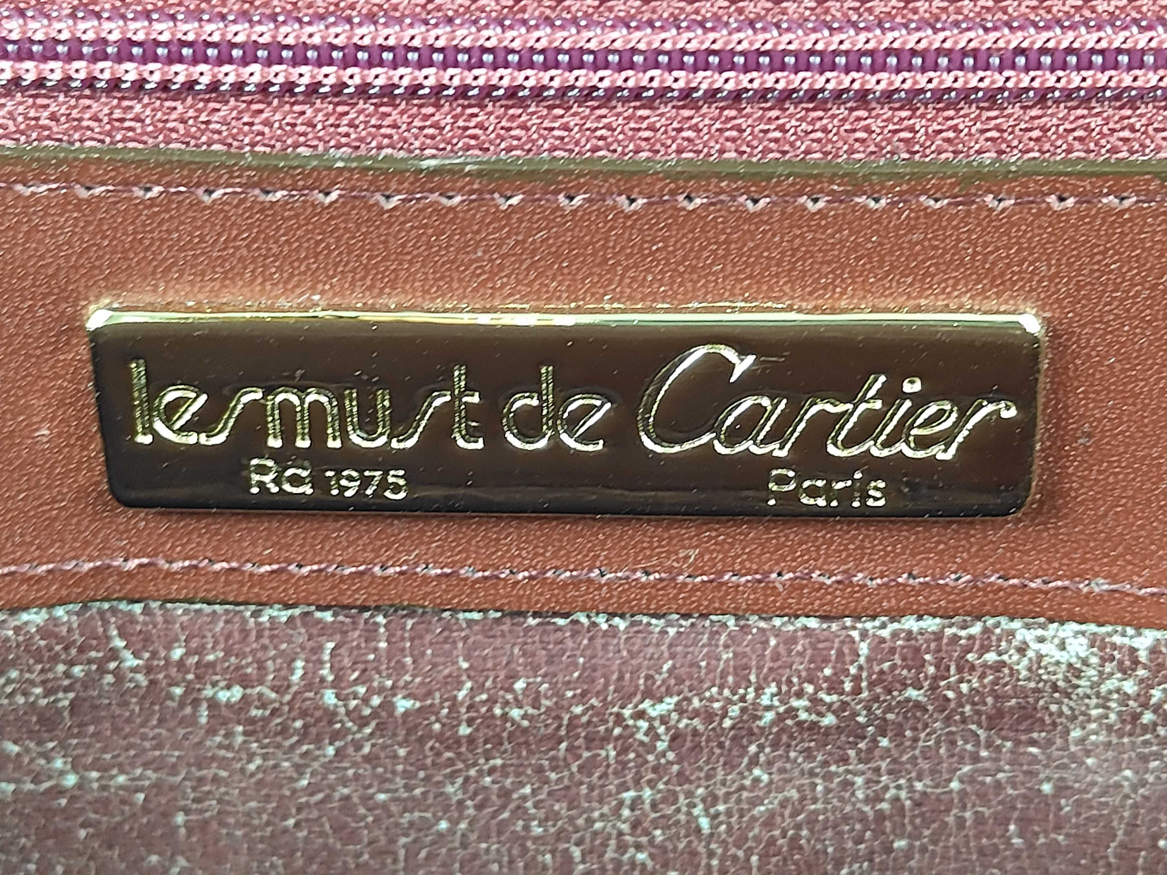 Must One-Shoulder Bag (Interior Deterioration) — view 13