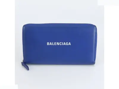 Leather long wallet, round zipper wallet