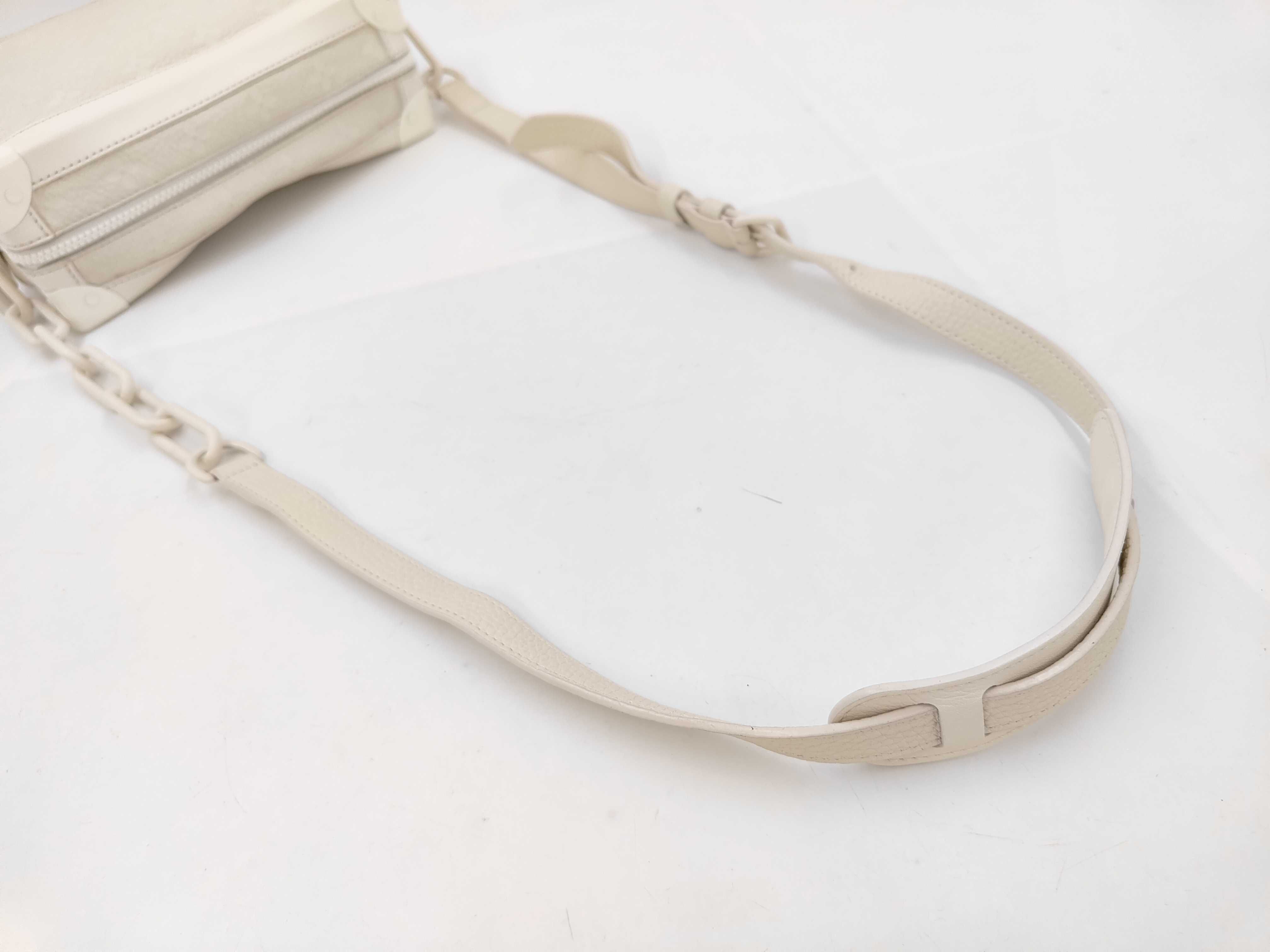 Soft Trunk Shoulder Bag — view 4