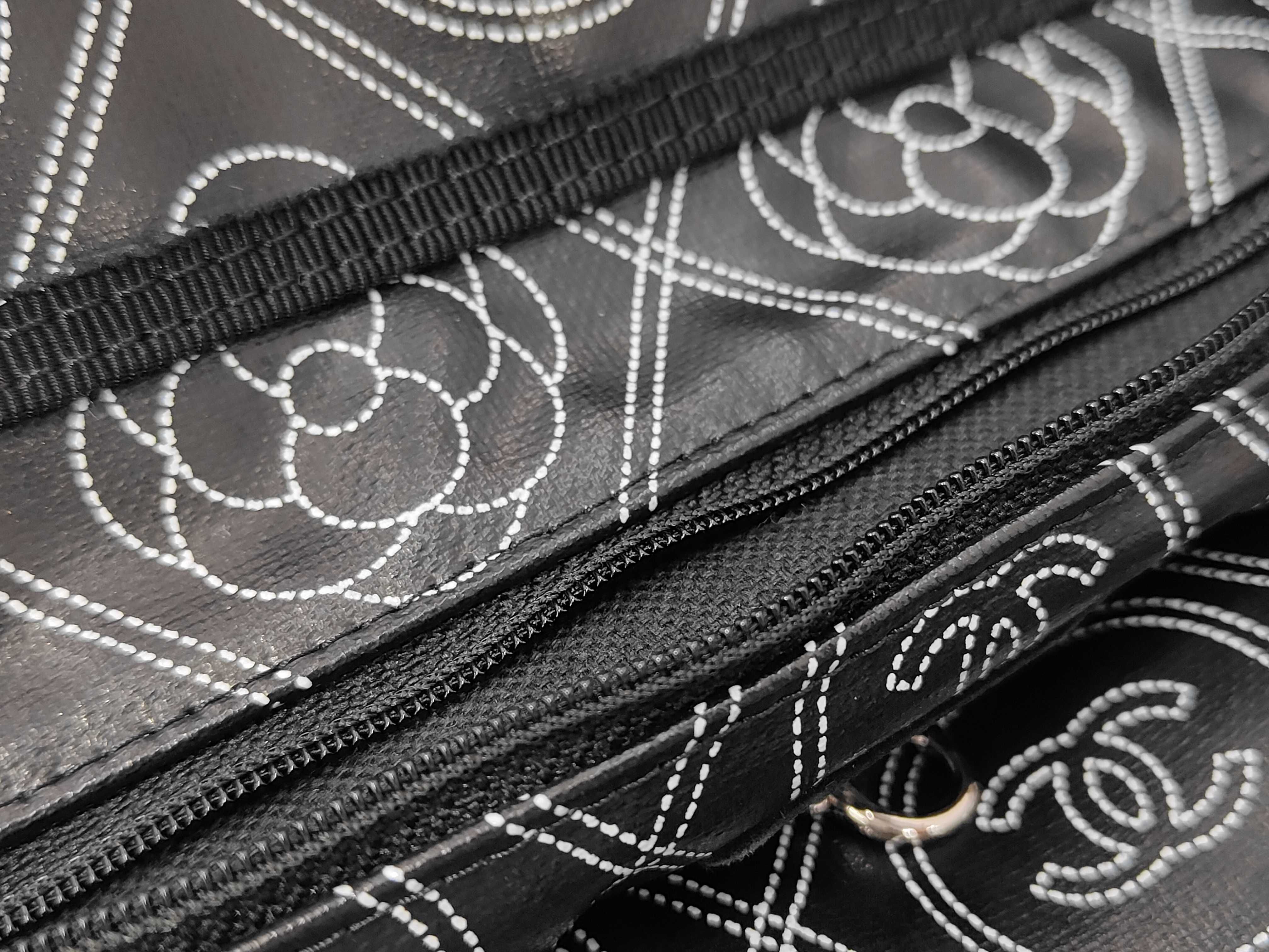 Camellia PVC x Leather Coco Mark Tote Bag — view 14