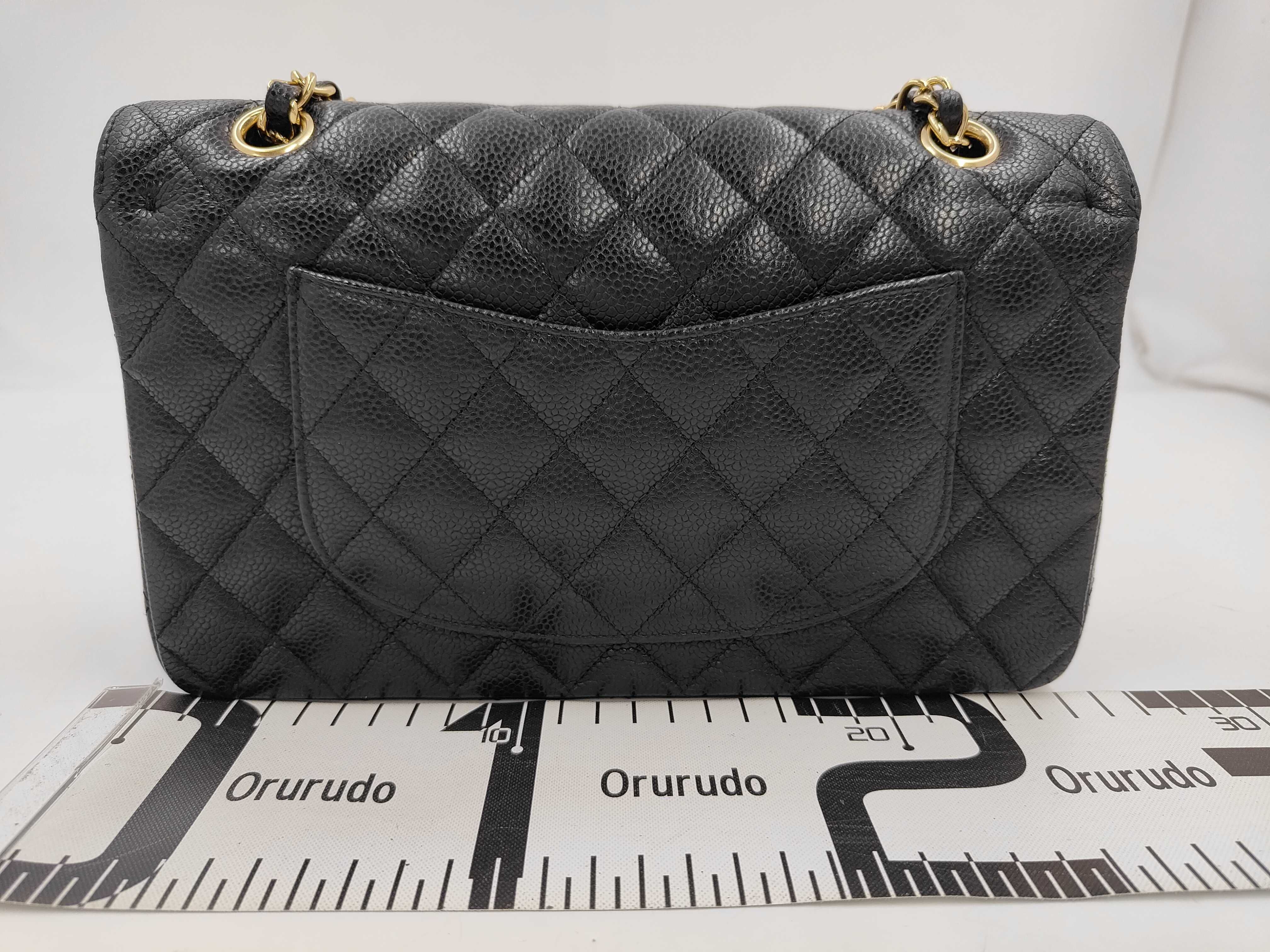 Matelassé 25 Double Flap Double Chain Caviar Shoulder Bag — view 2