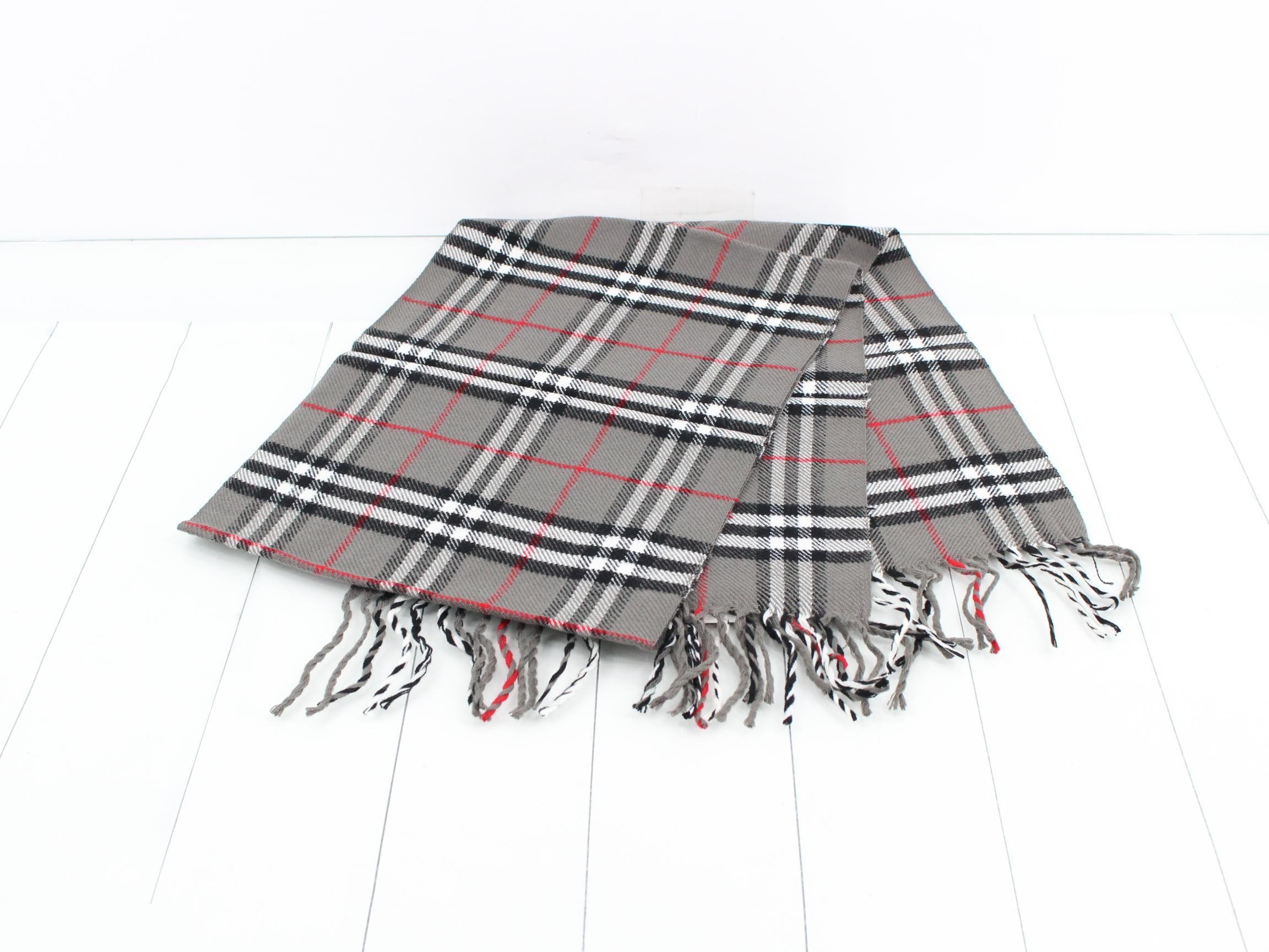 Other lines: Small items, accessories, and scarves — view 3