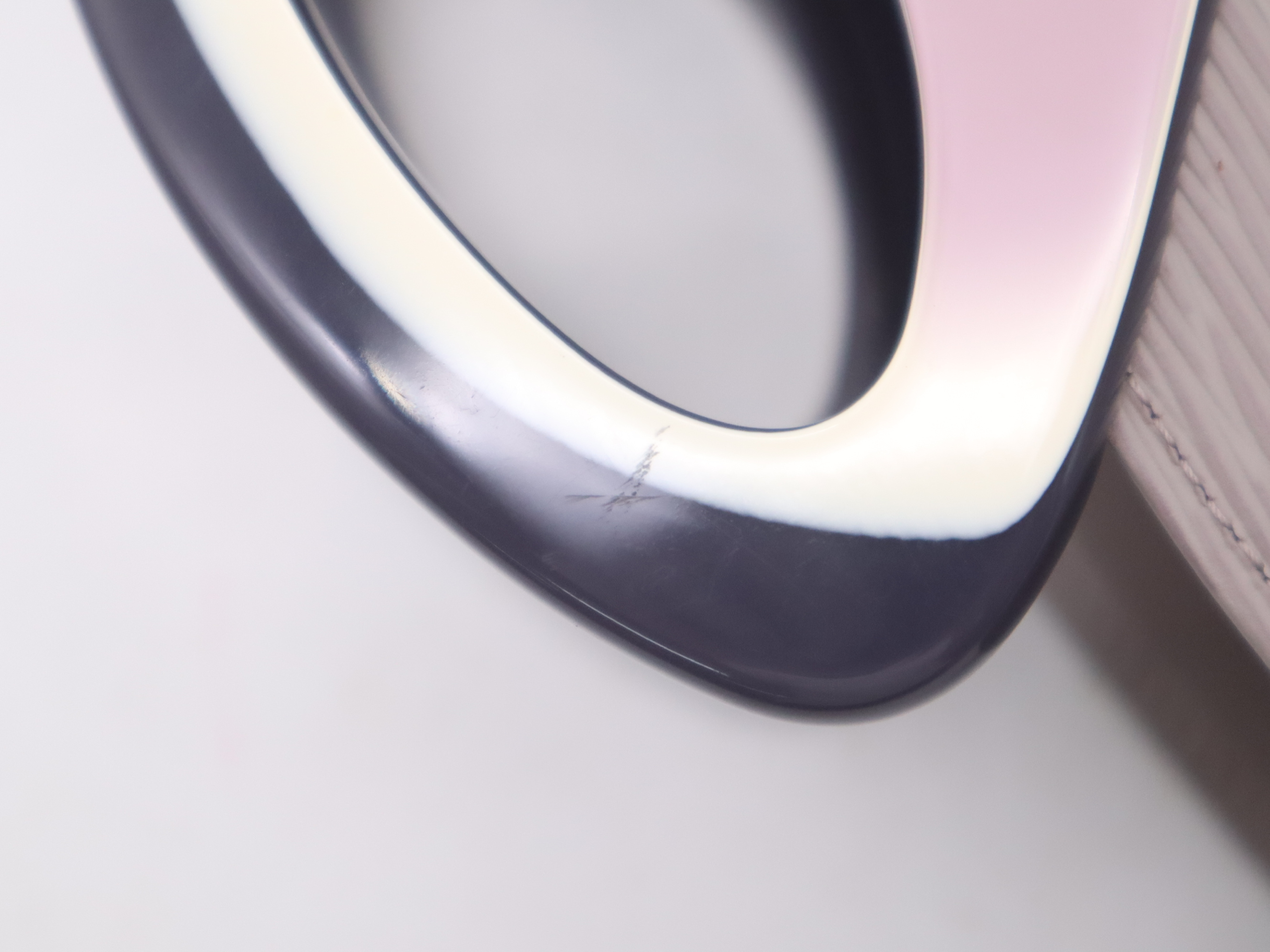 M5452B Epi Noctambure Greige Handbag — view 10
