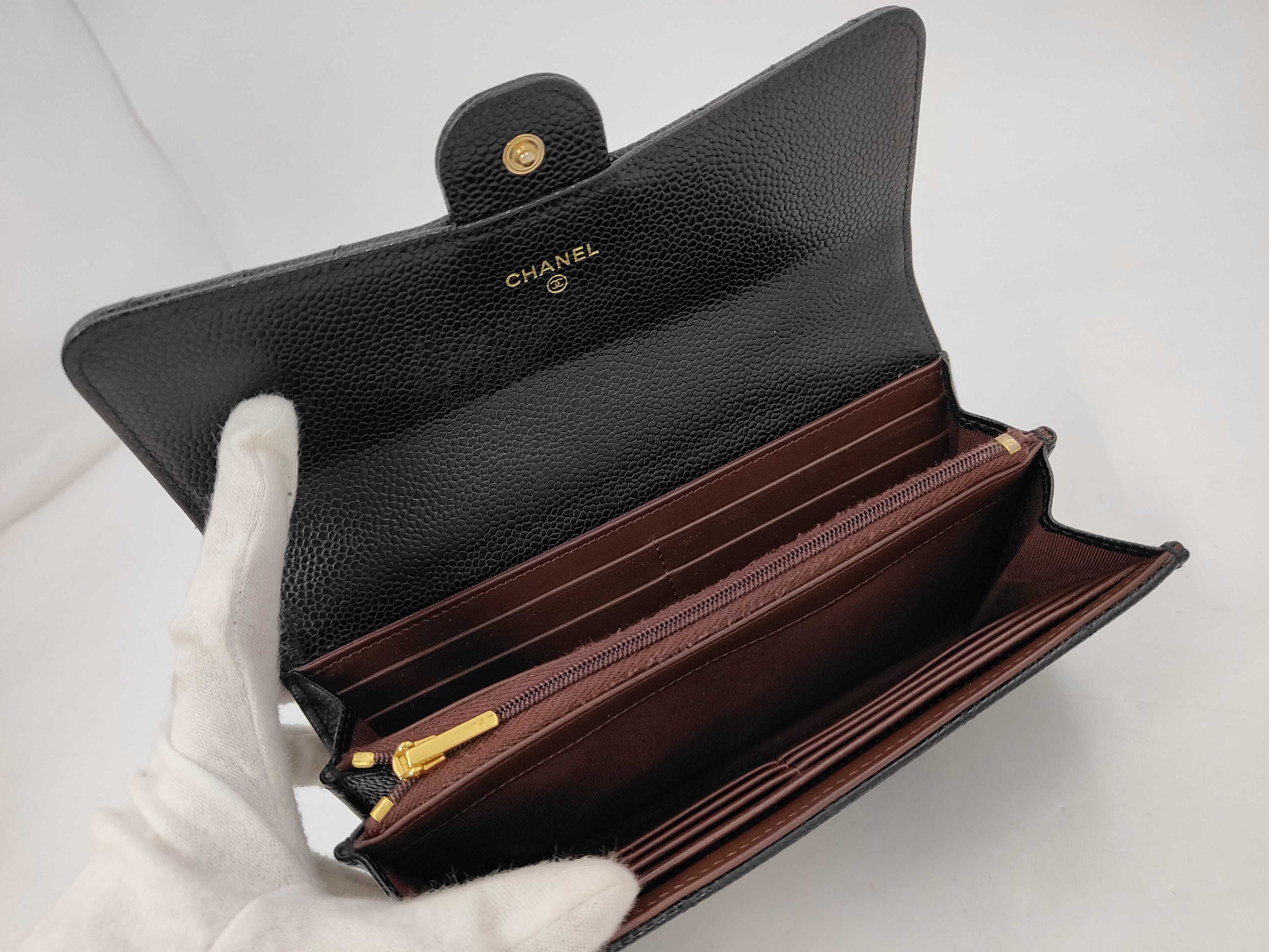 Matelassé Caviar Leather Wallet with Coco Mark — view 7