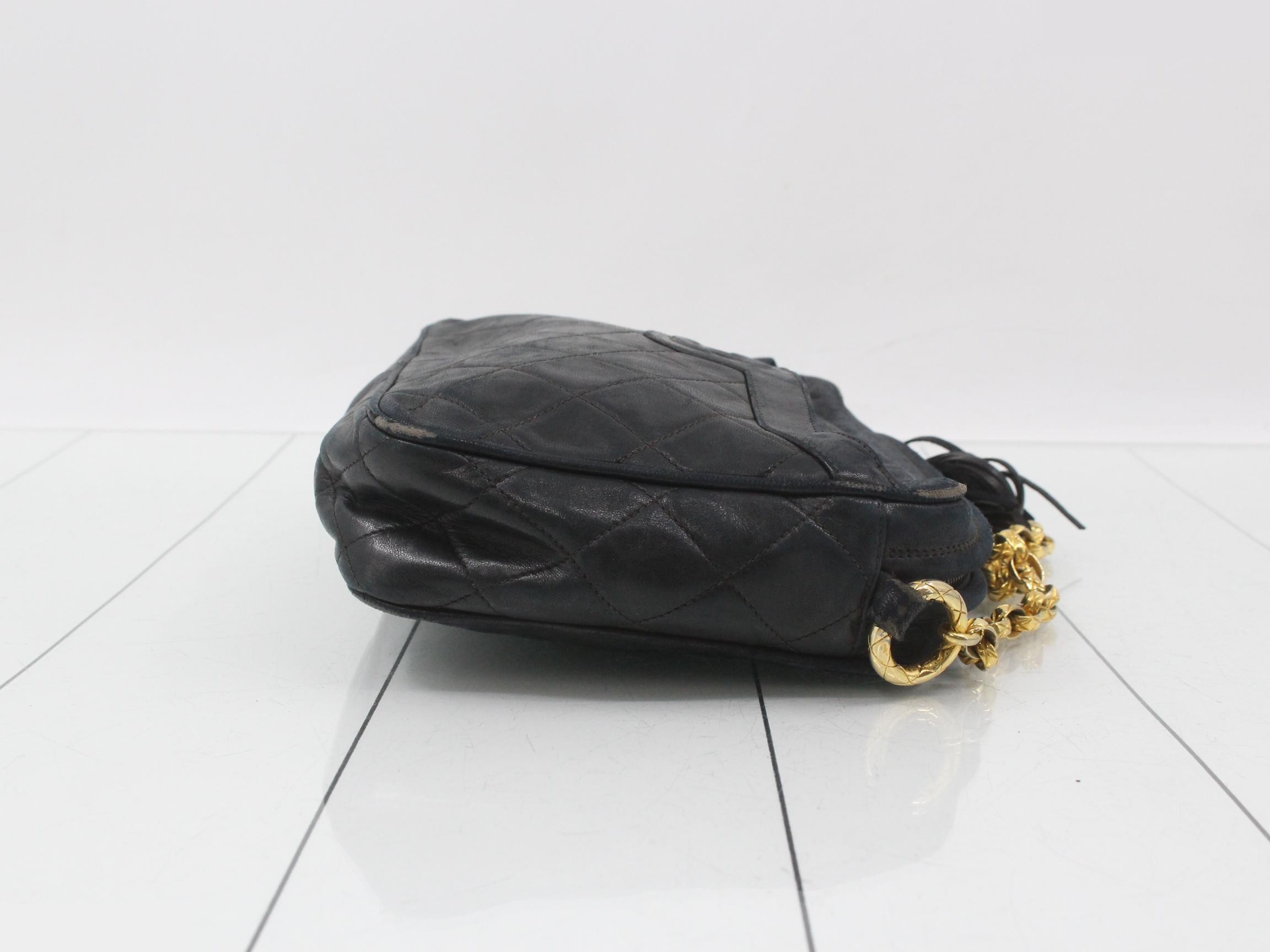 Matelassé (Bag) - Chain Shoulder Bag - Coco Mark - Black — view 3