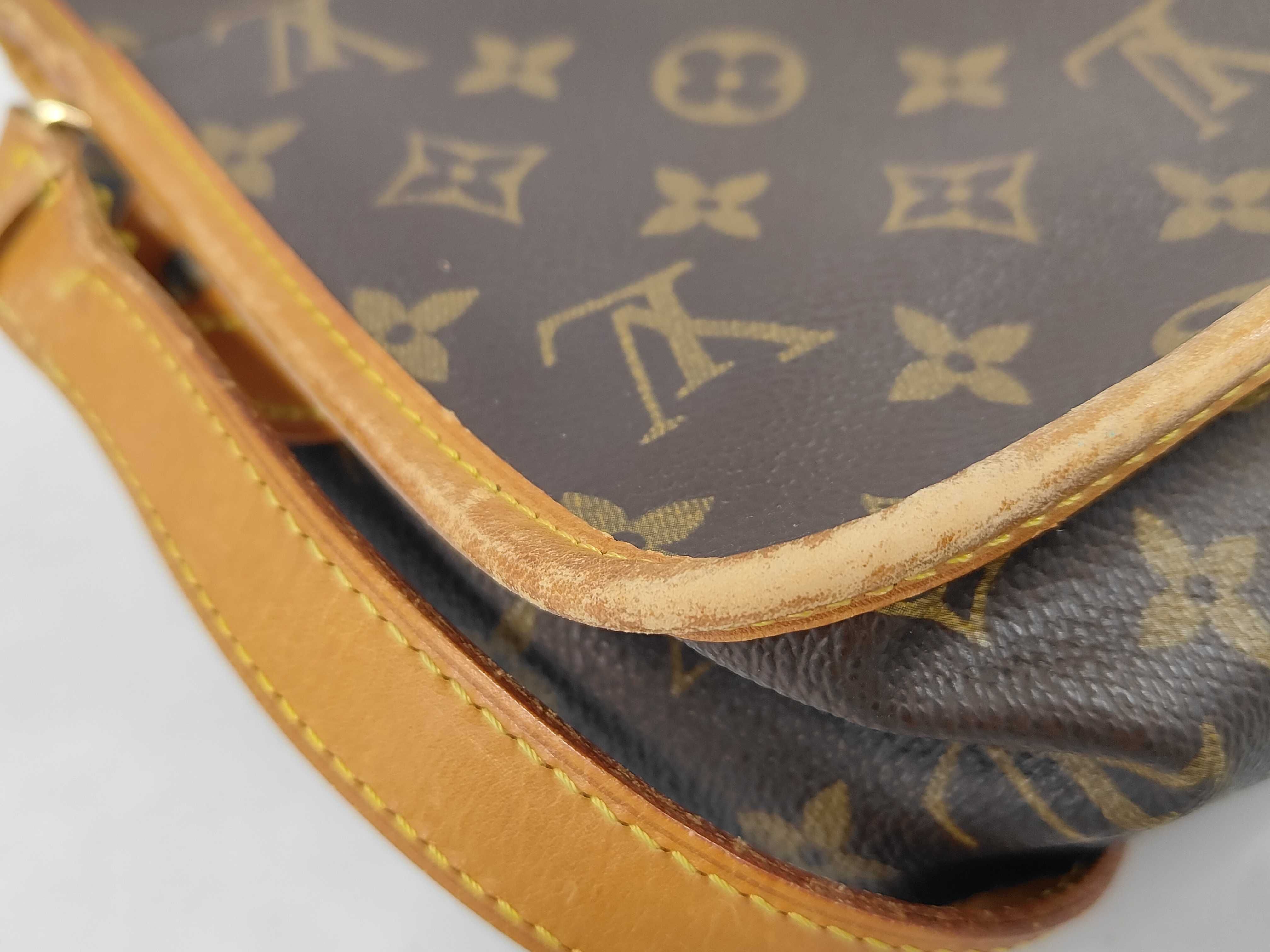 Monogram Gibeciere MM M42247 Shoulder Bag — view 4