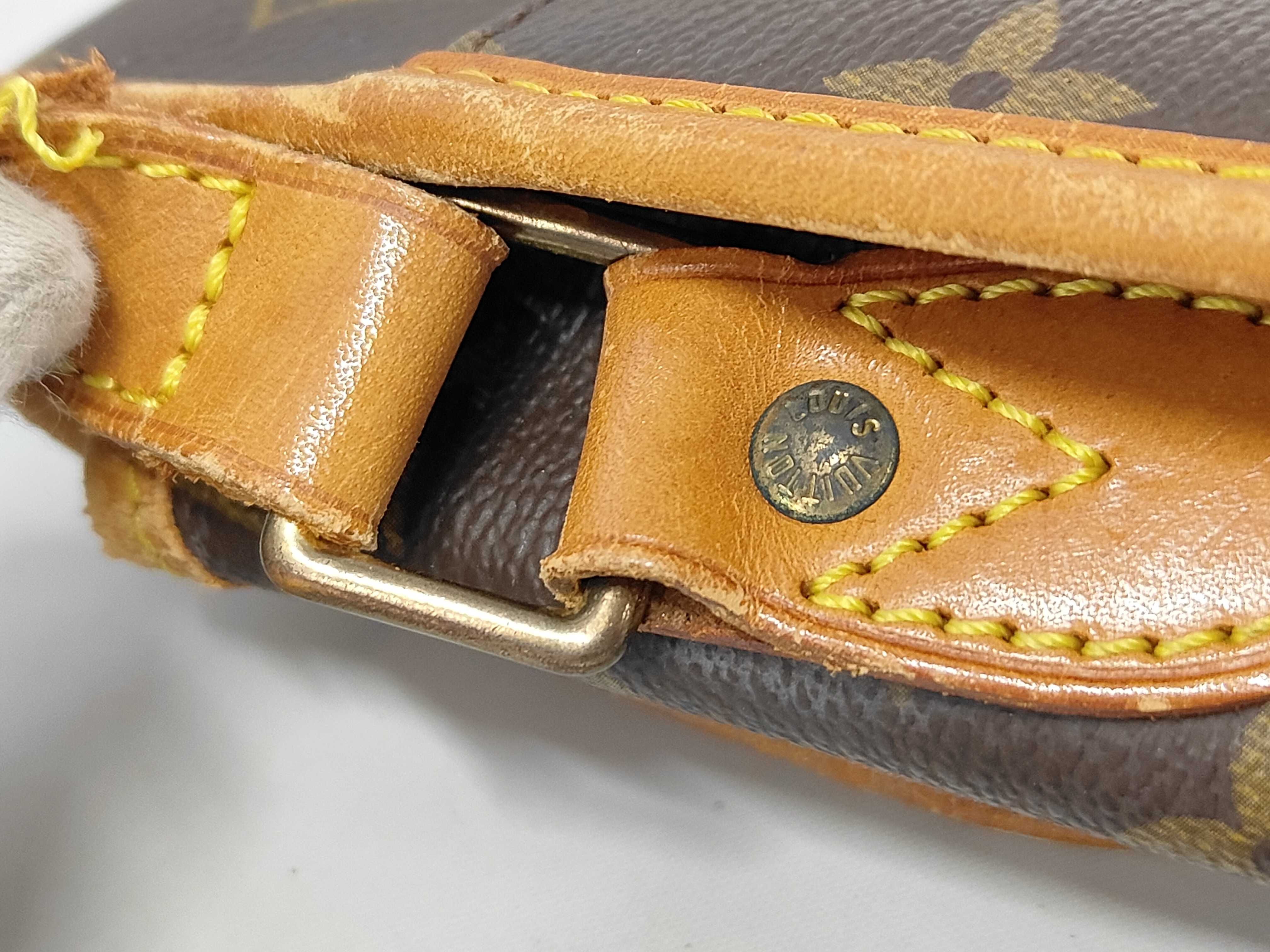 Monogram Gibeciere MM M42247 Shoulder Bag — view 7