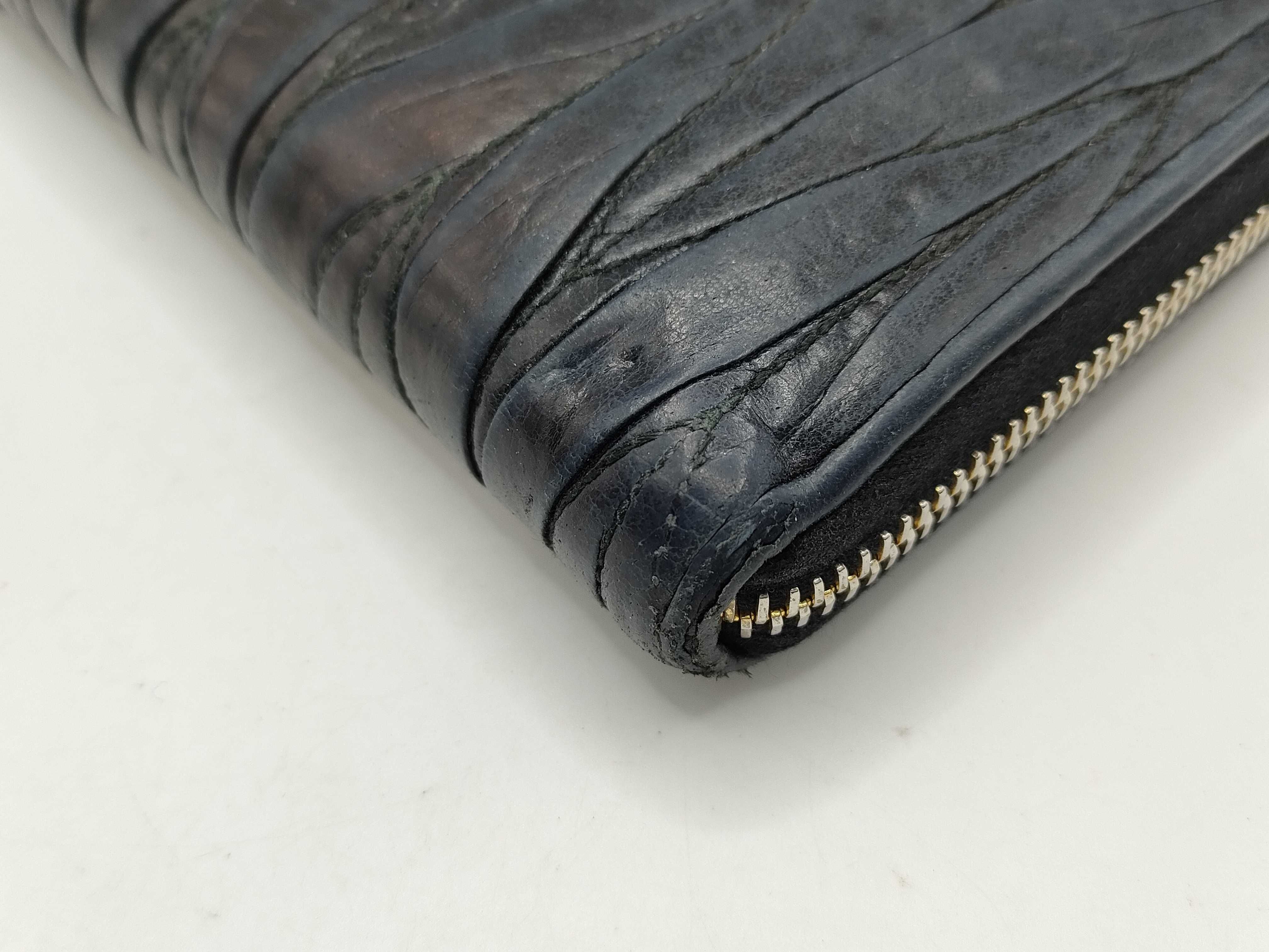 Matelassé Wallet / Black Wallet — view 8