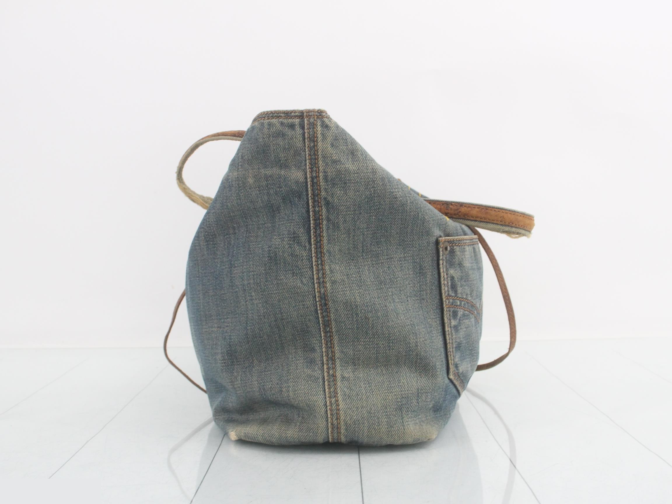 Denim patch embroidery shoulder bag — view 4