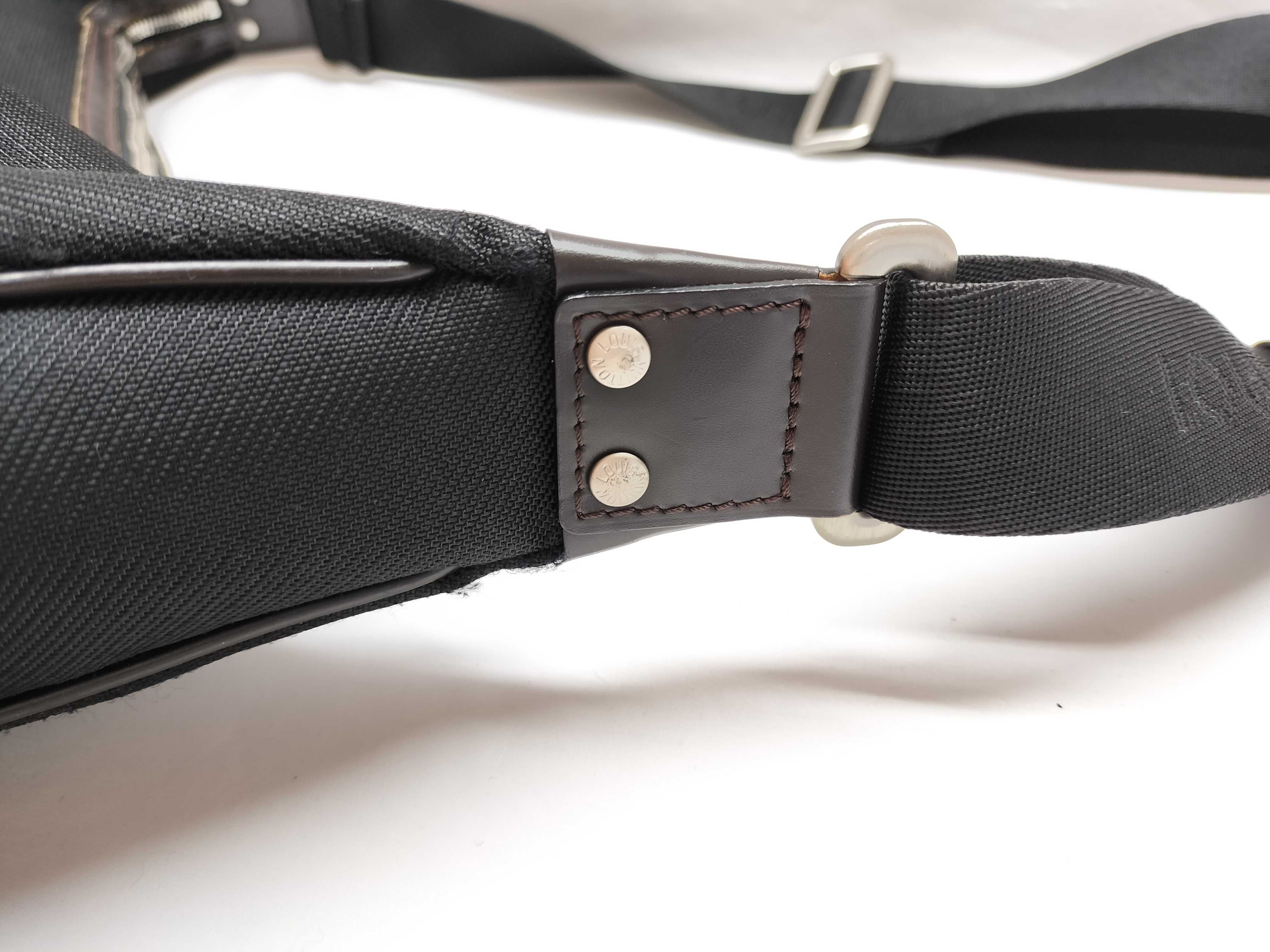 Damier Géant Explorer M93616 Handbag — view 5