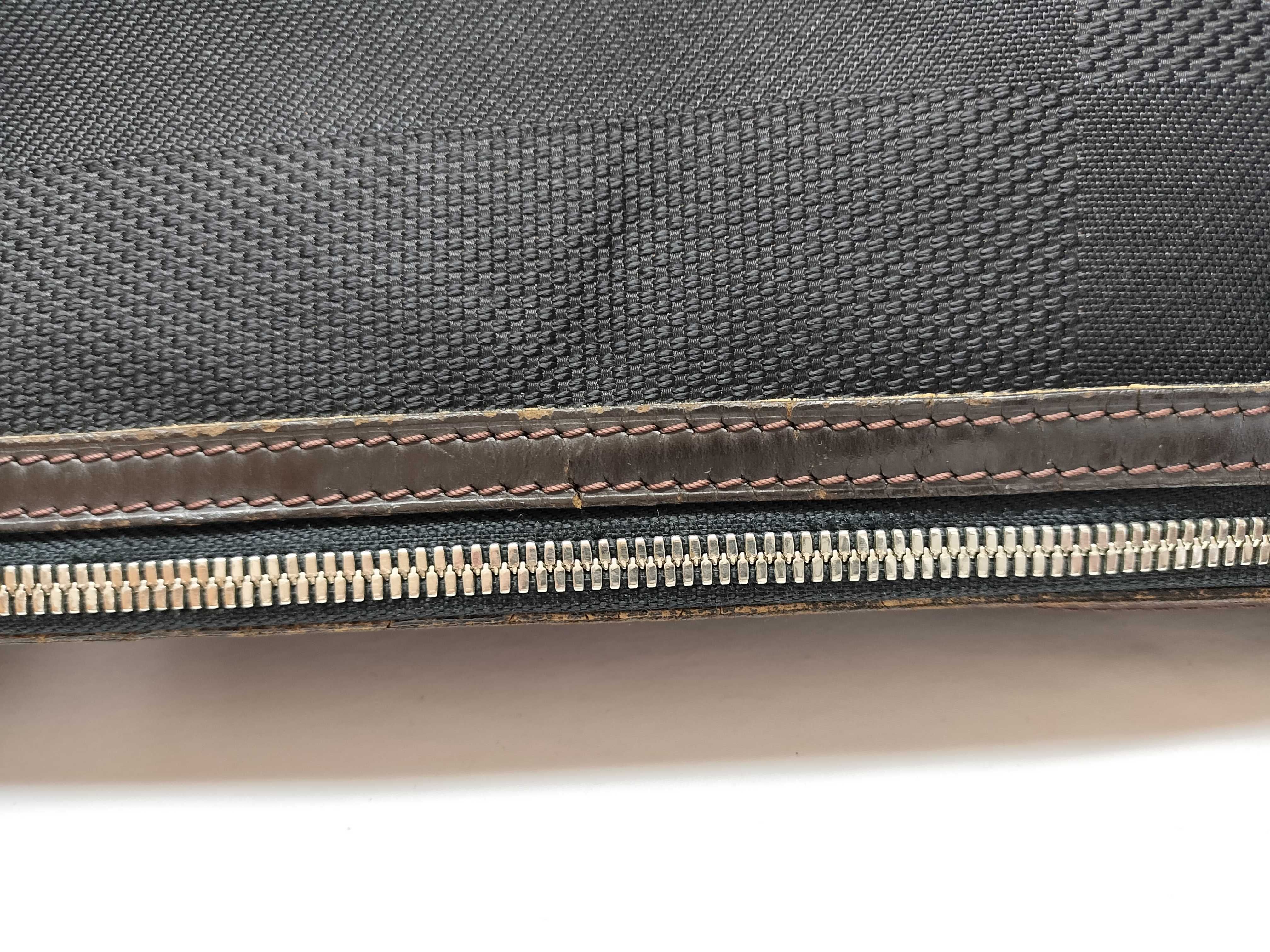 Damier Géant Explorer M93616 Handbag — view 8