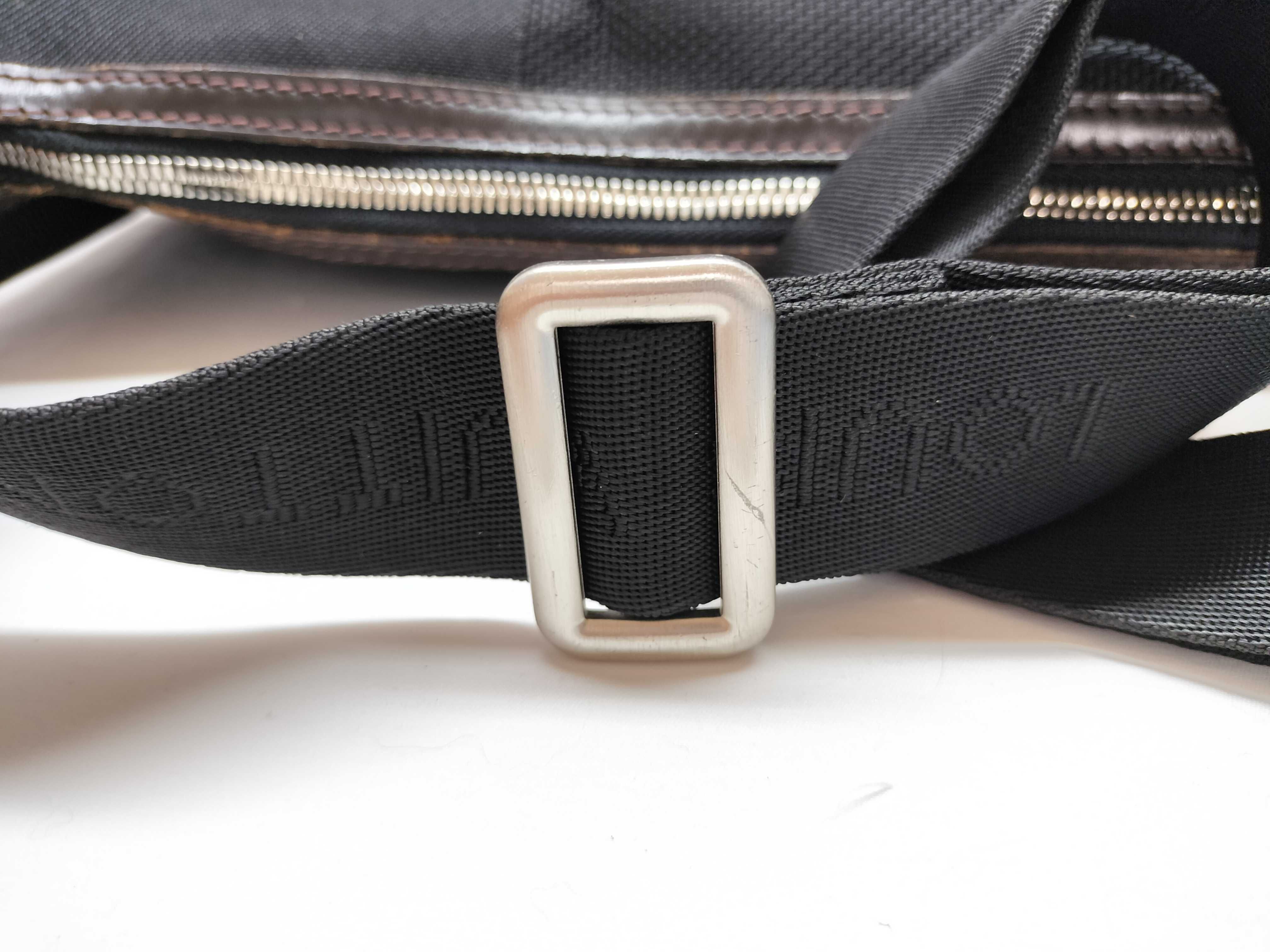 Damier Géant Explorer M93616 Handbag — view 10