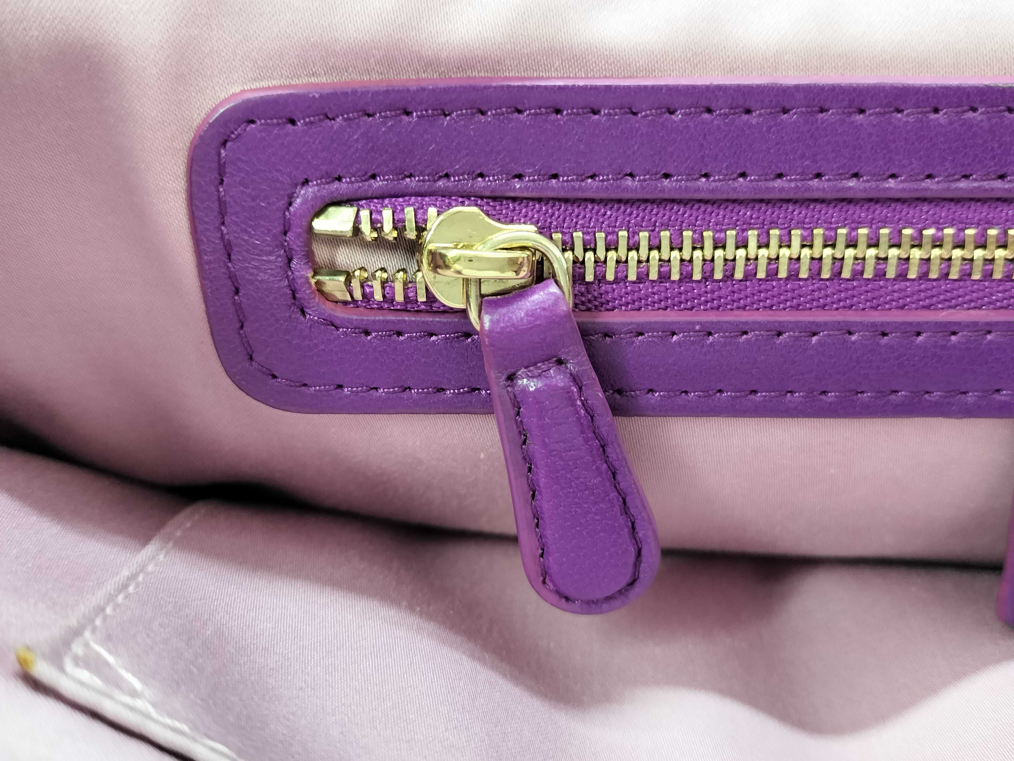 Chain Shoulder Bag — view 11