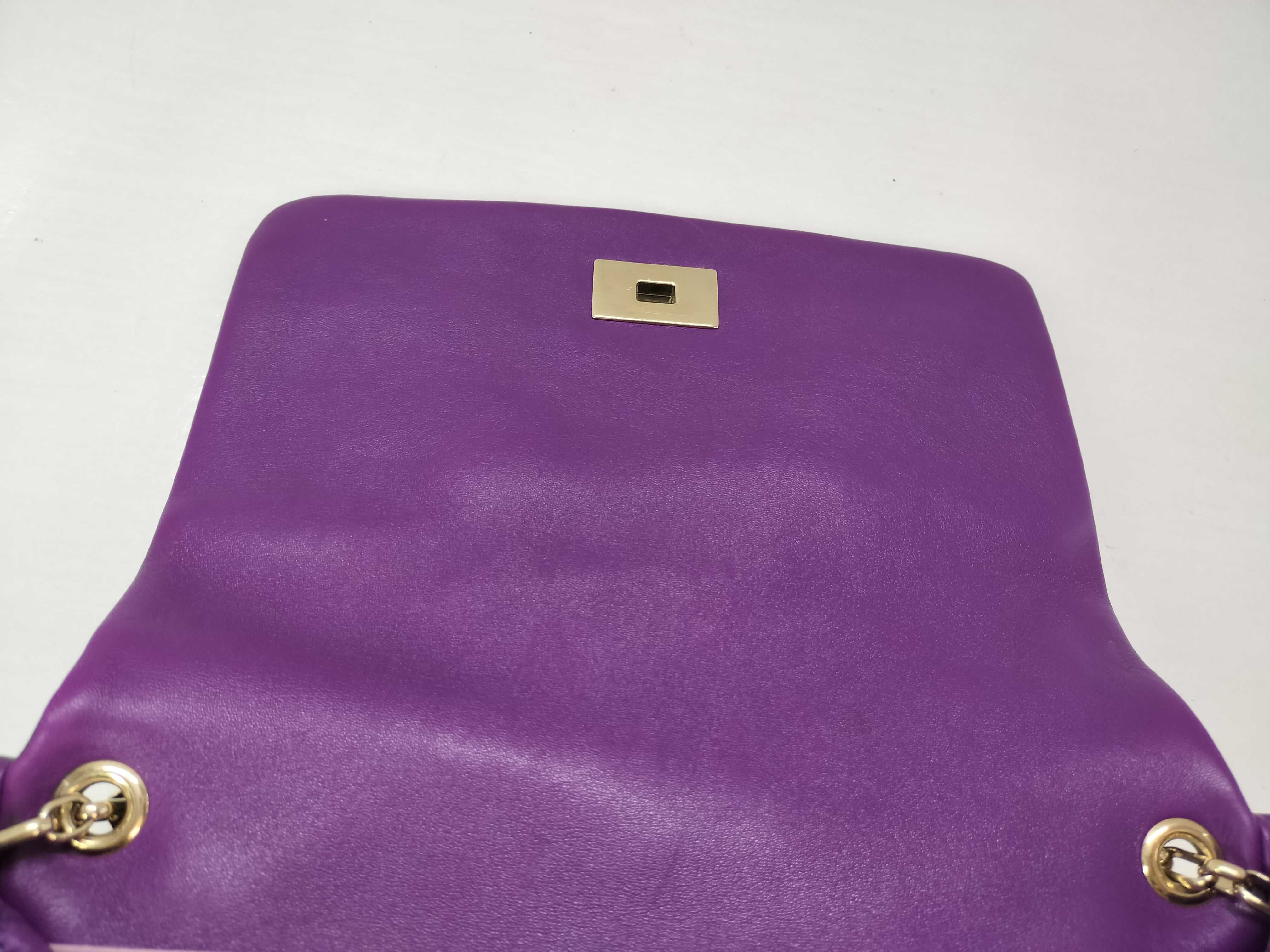 Chain Shoulder Bag — view 12