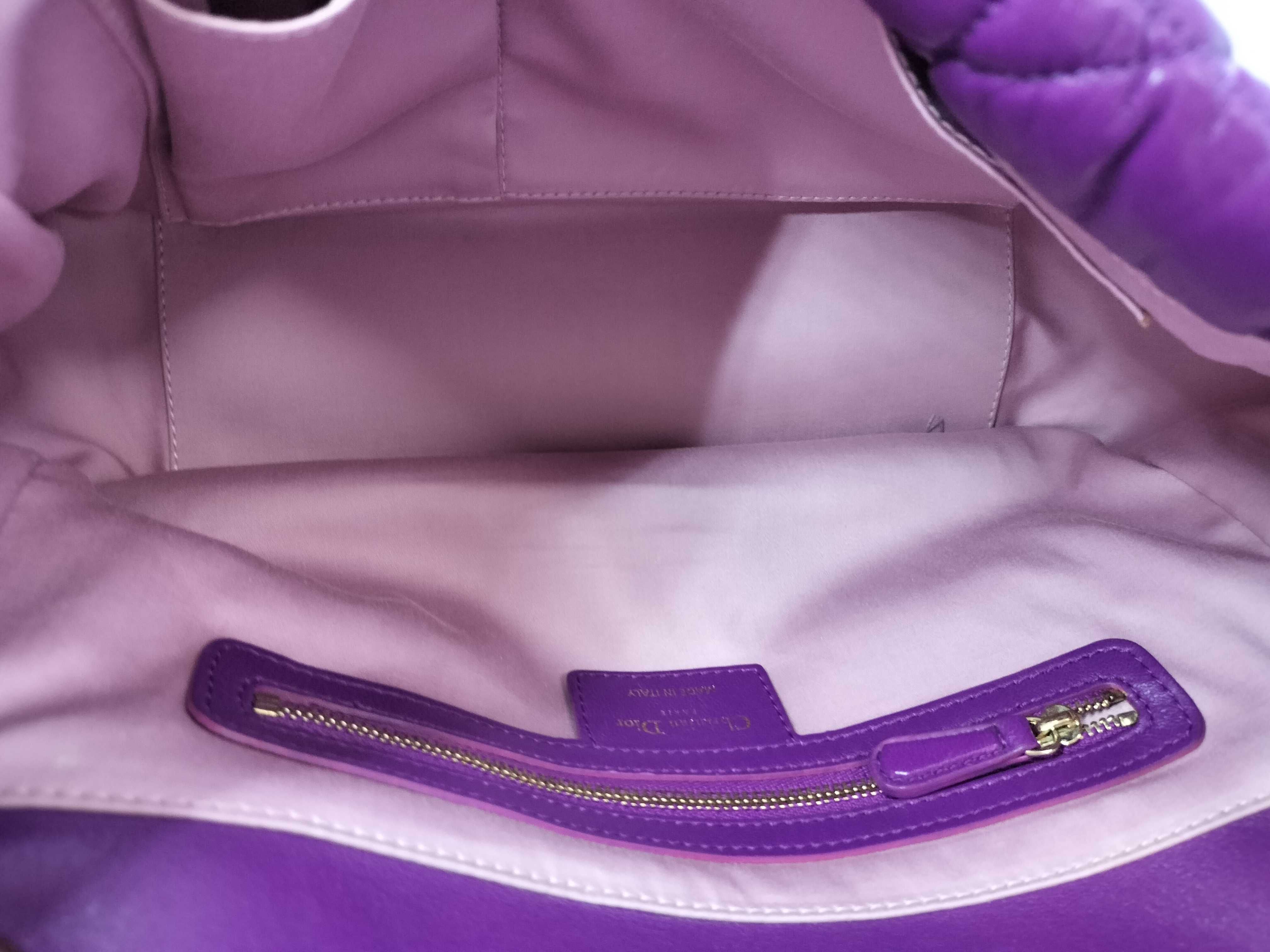 Chain Shoulder Bag — view 7