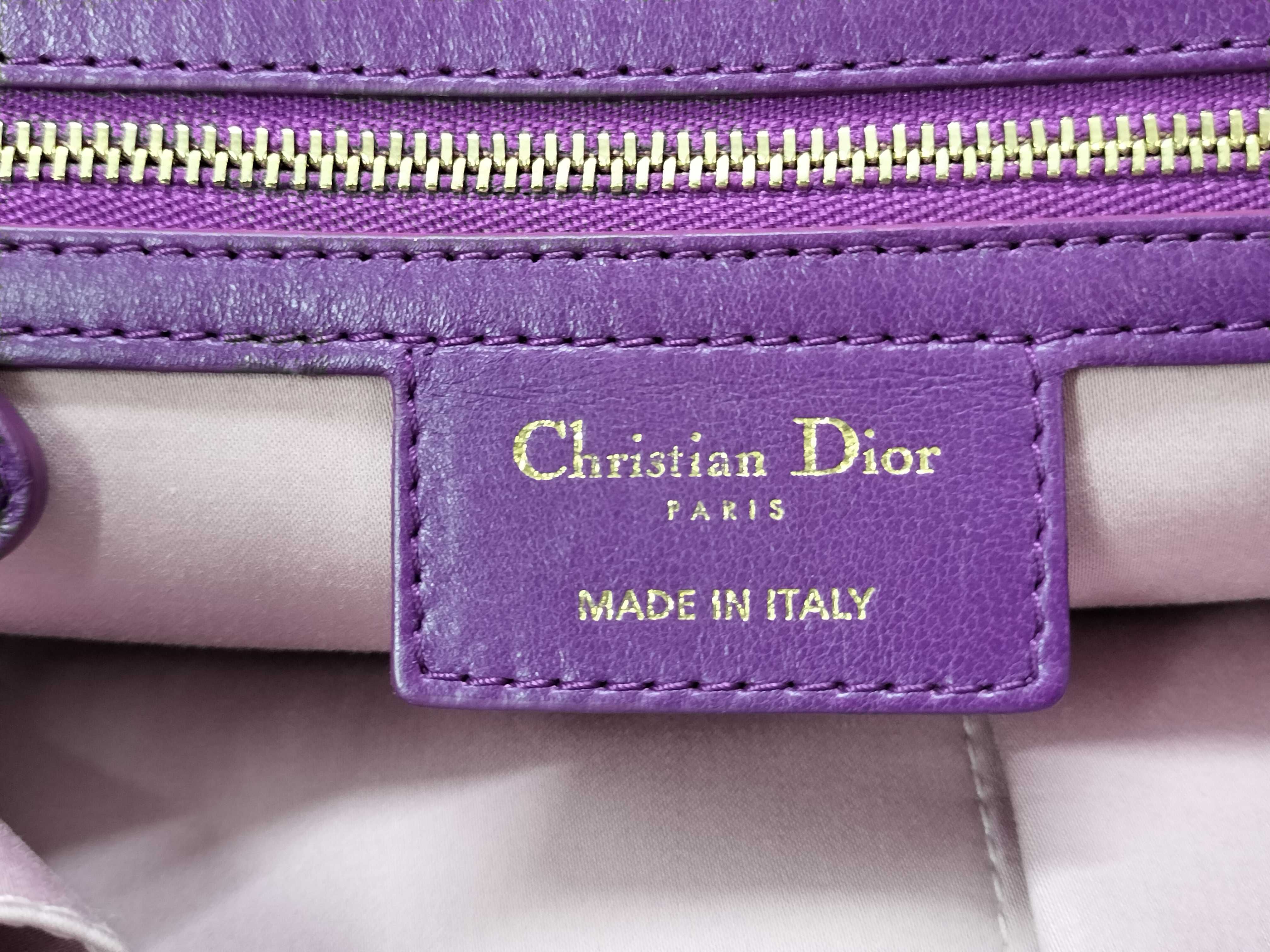 Chain Shoulder Bag — view 8