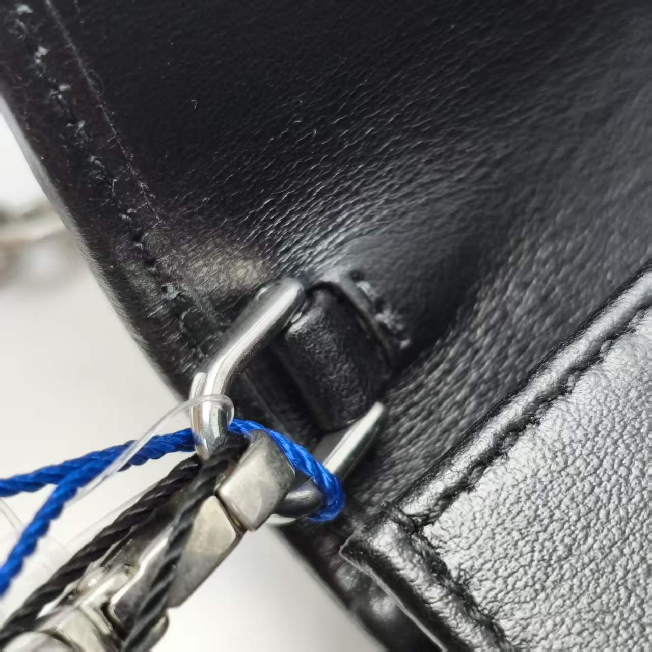 【*Shipped from: China*】PRADA Leather Shoulder Bag — view 11