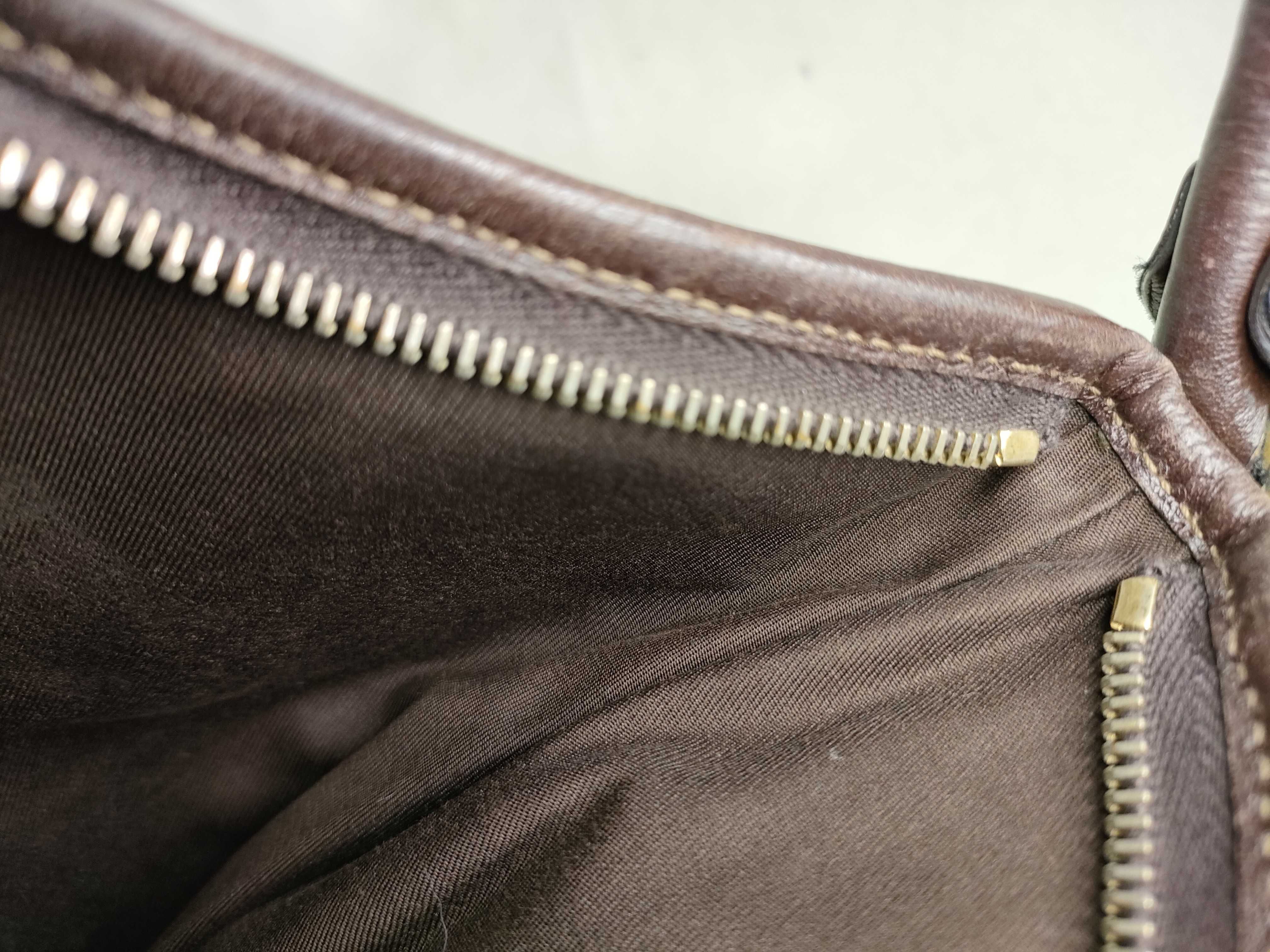 GG Canvas Shoulder Bag — view 9