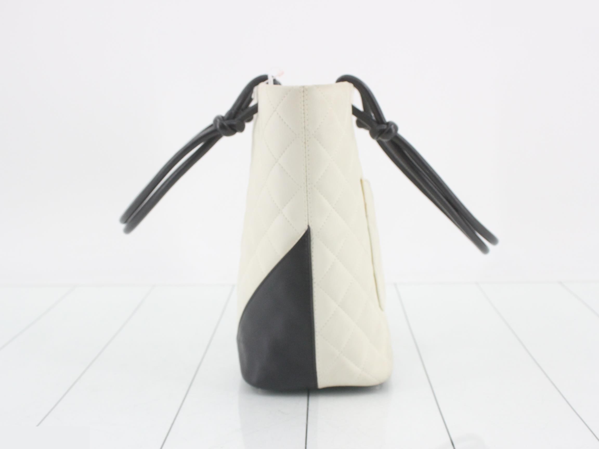 Cambon Line (Bag) - Tote Bag - Item No. 9 — view 3