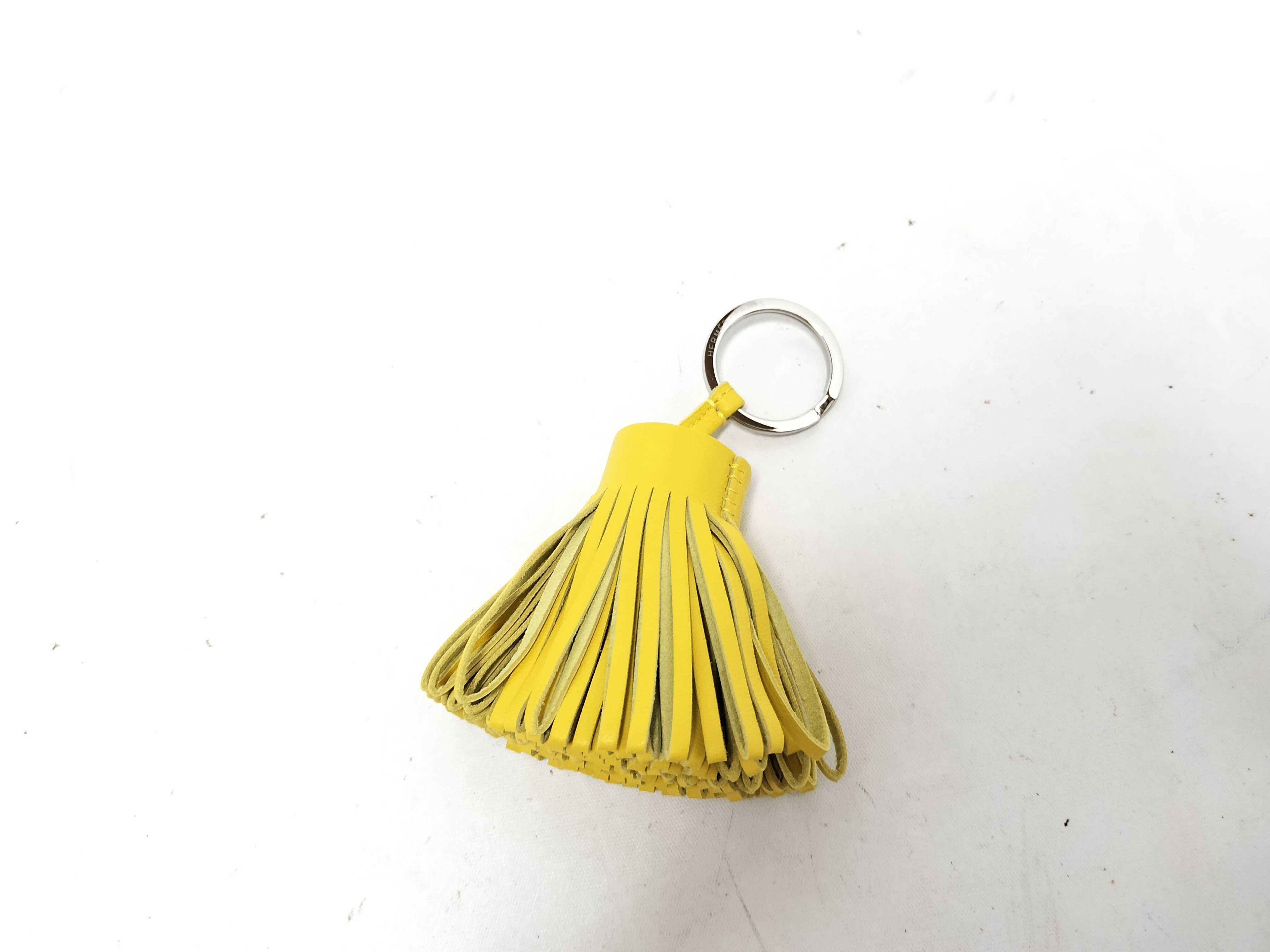 Carmen K-stamp charm, Agneau Milo yellow, key case