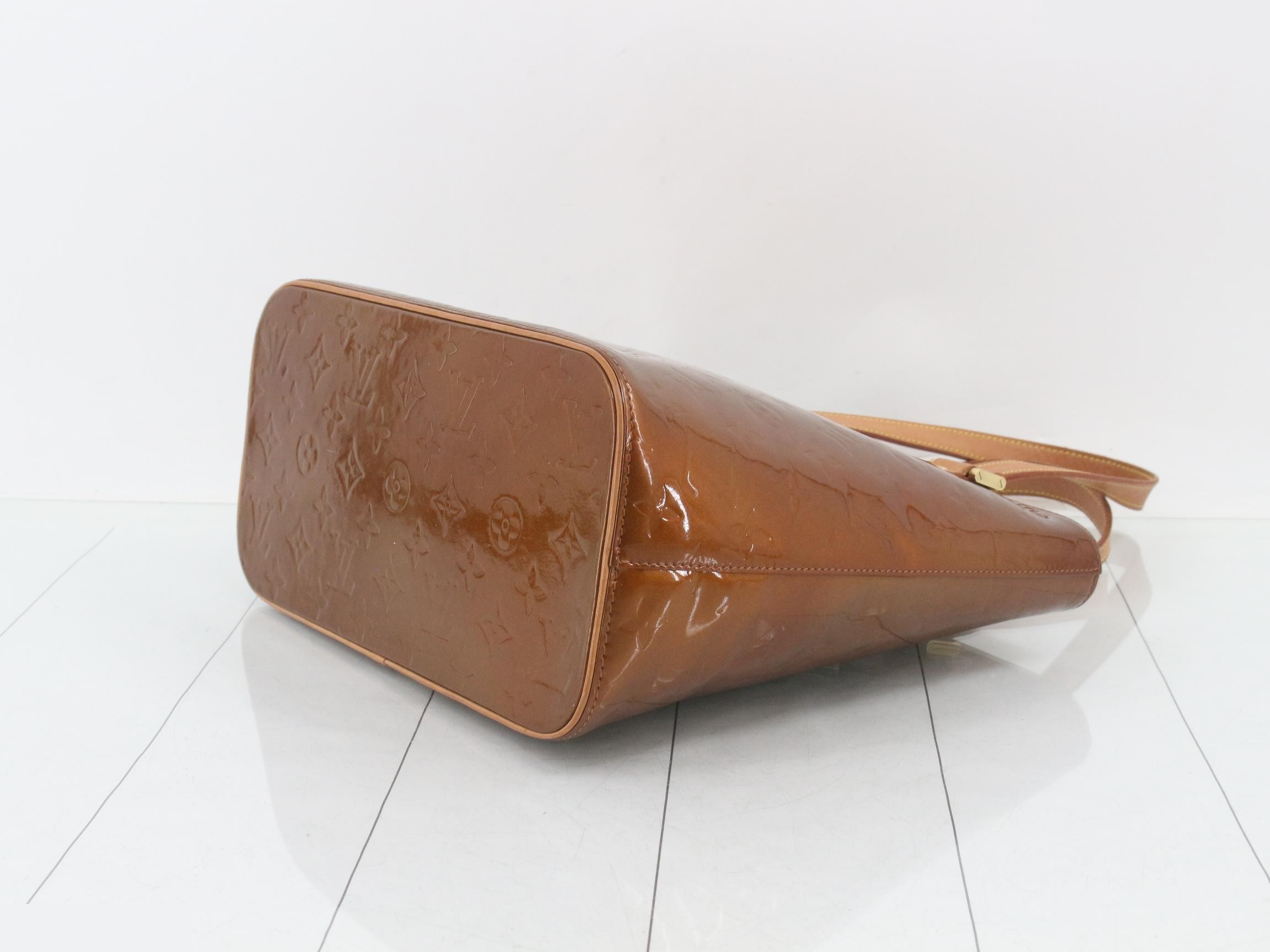 Houston Bronze — view 6