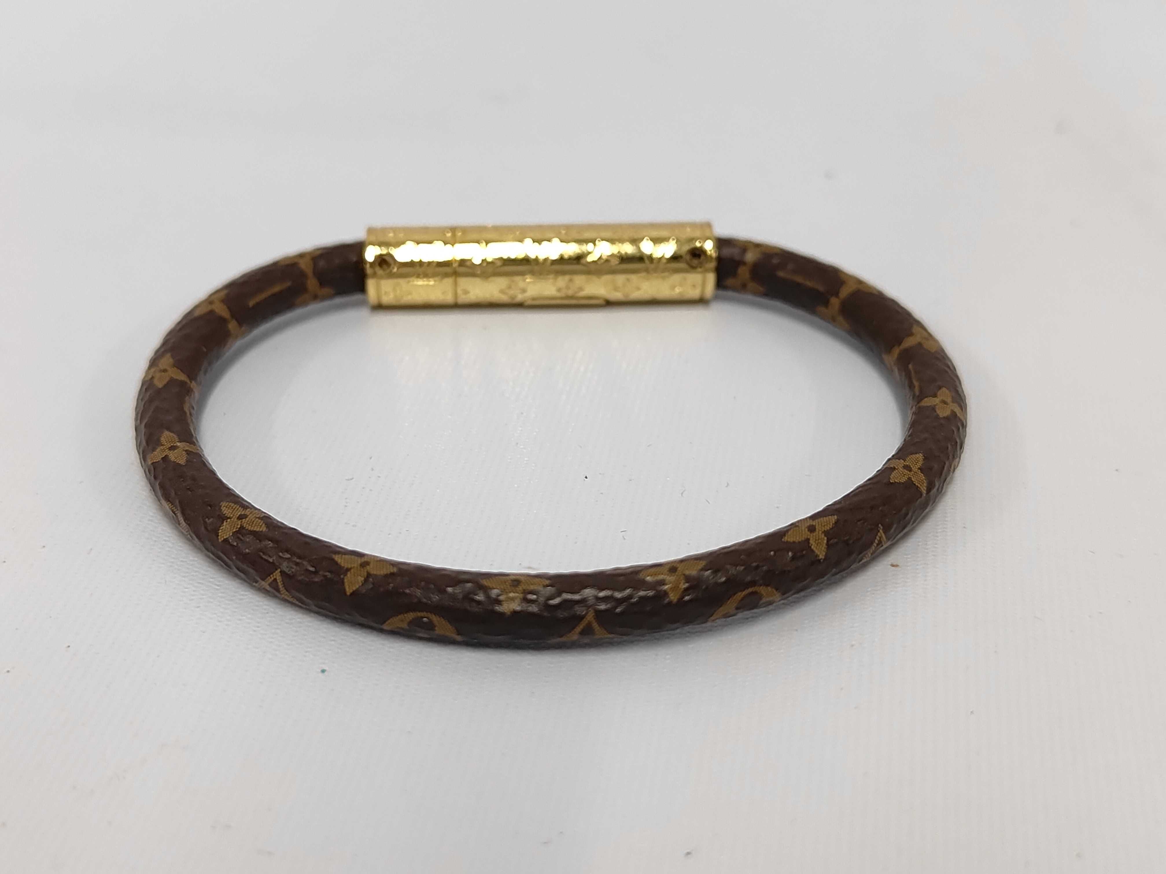 Monogram Bracelet LV Confidential M6334 Bracelet/Bangle — view 3