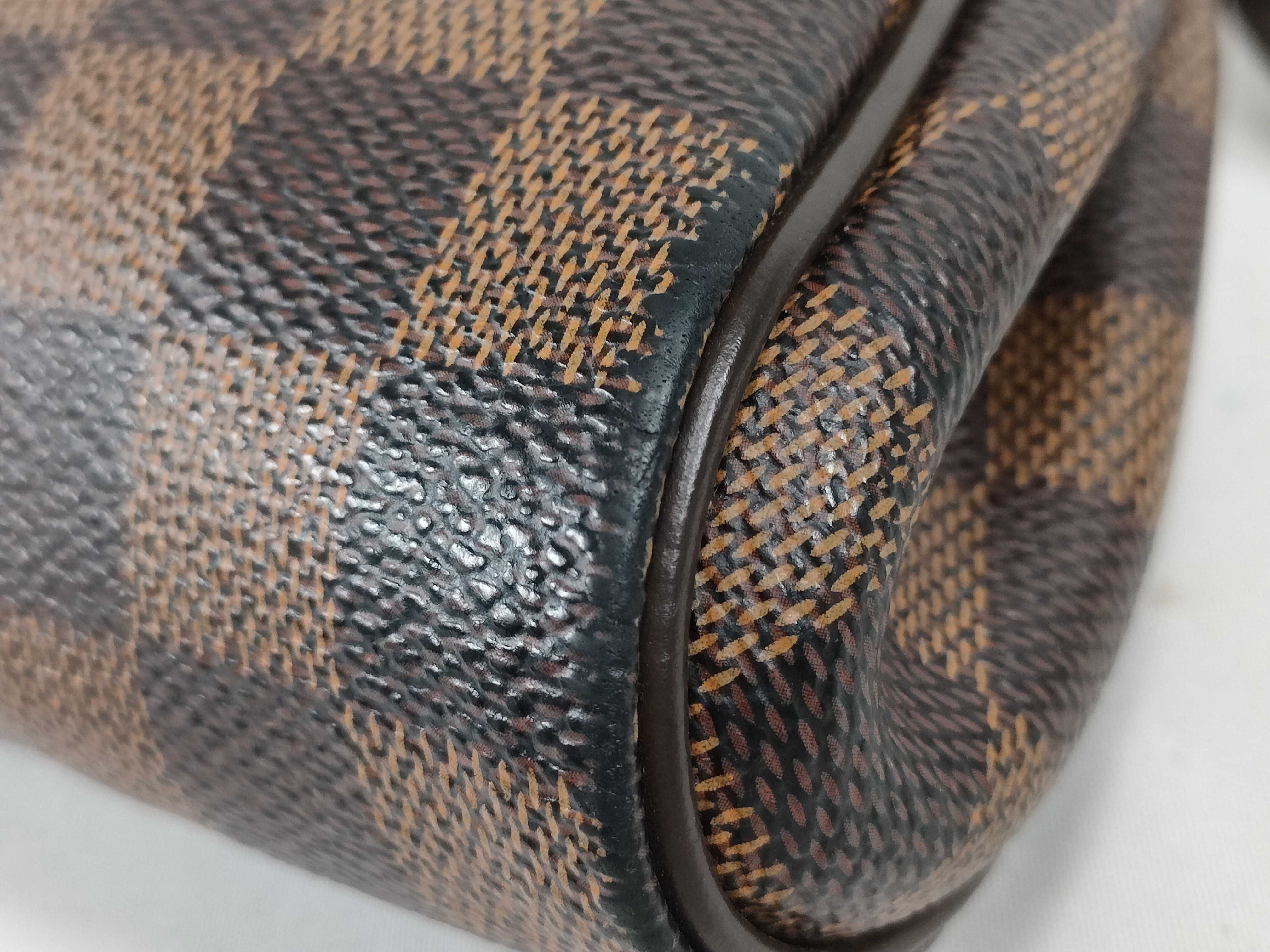 Damier Eva Shoulder Bag — view 9