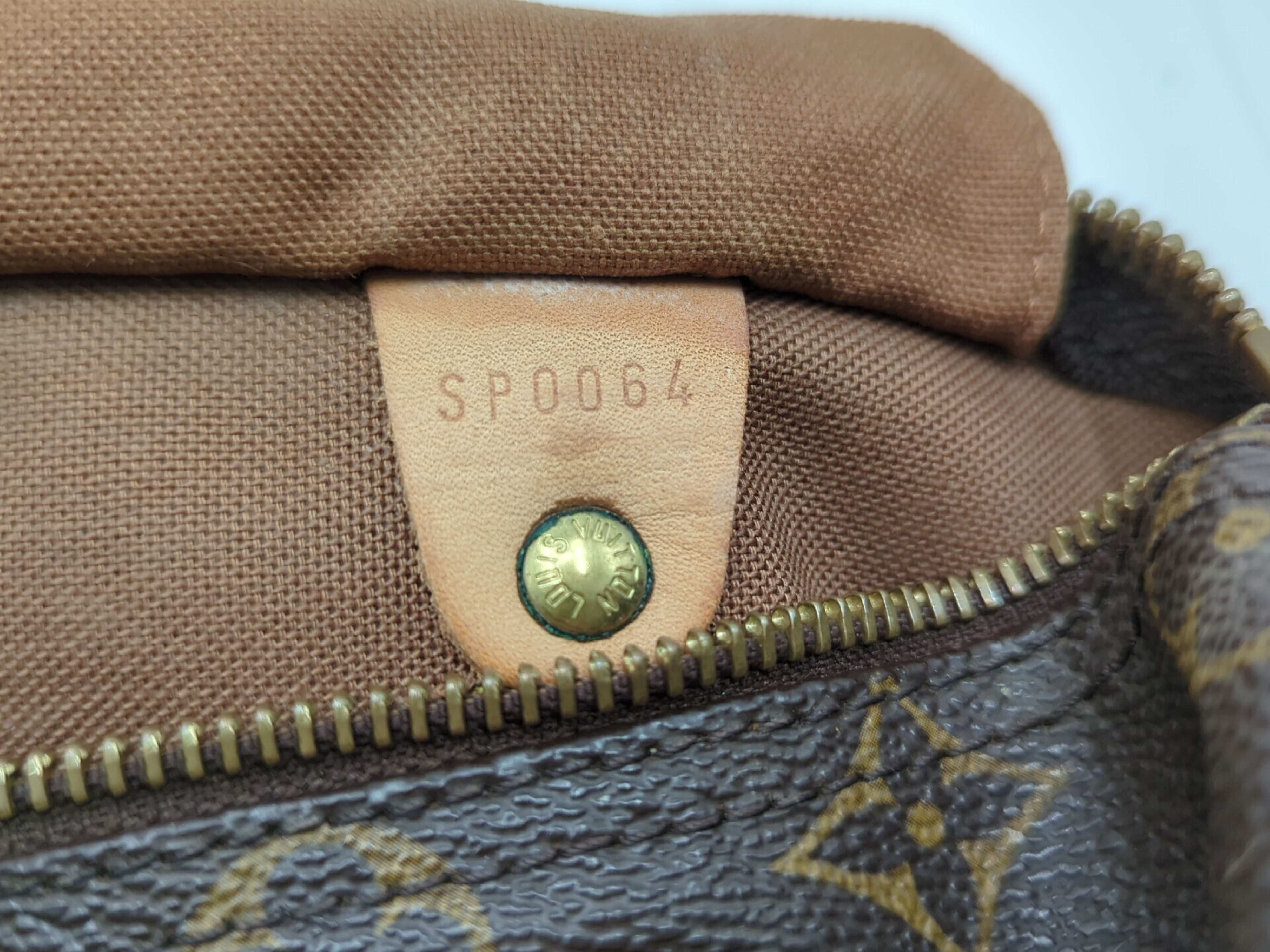 M41528 Monogram Speedy 25 Handbag — view 13
