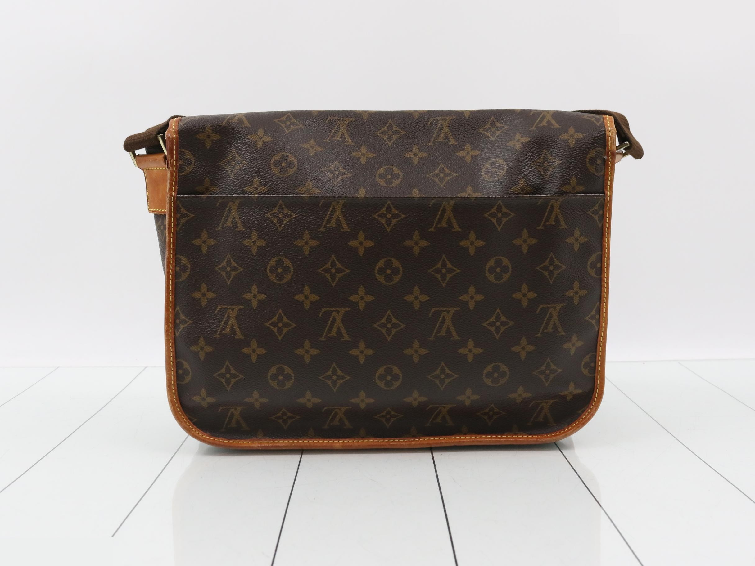 LV Messenger Bosphore GM Monogram M40105 DU0066 — view 2