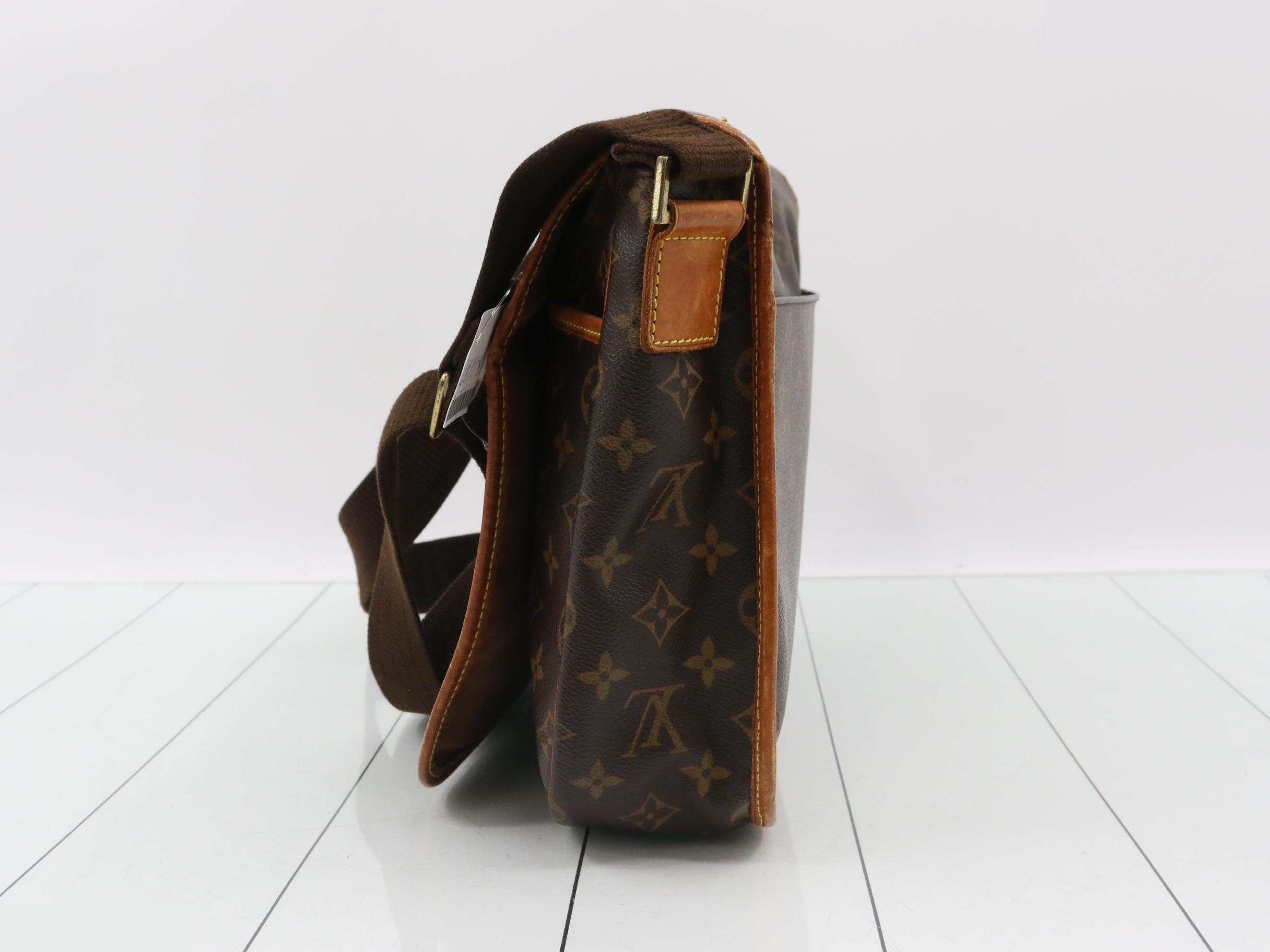 LV Messenger Bosphore GM Monogram M40105 DU0066 — view 3