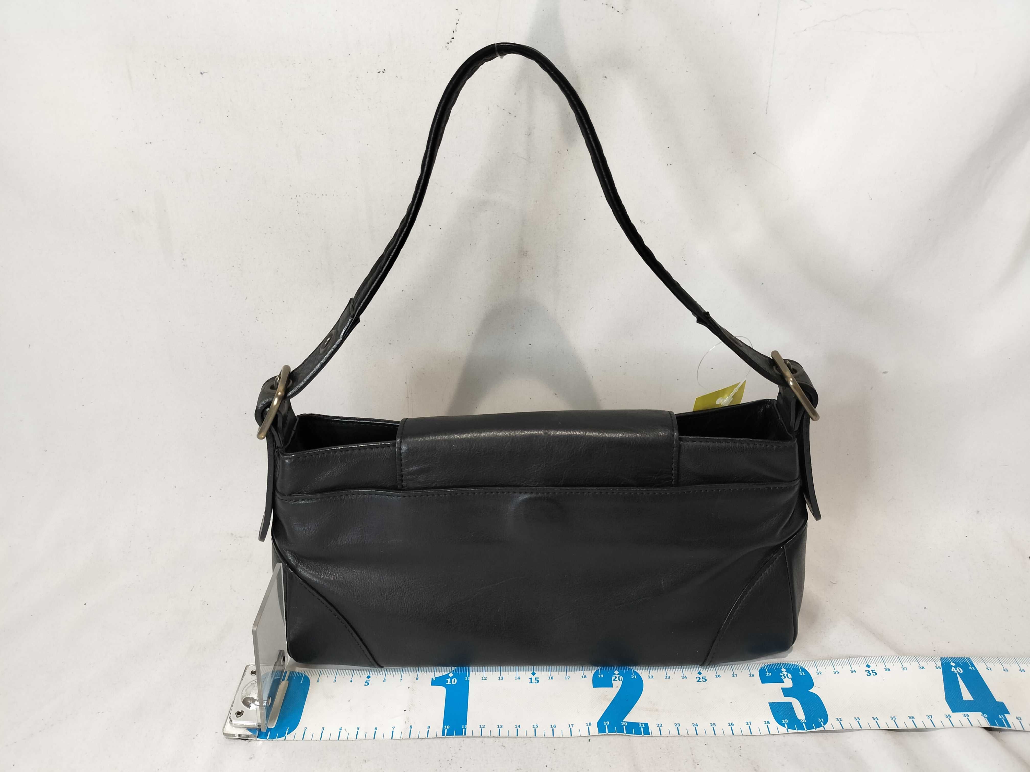 leather one-shoulder bag, black handbag — view 3