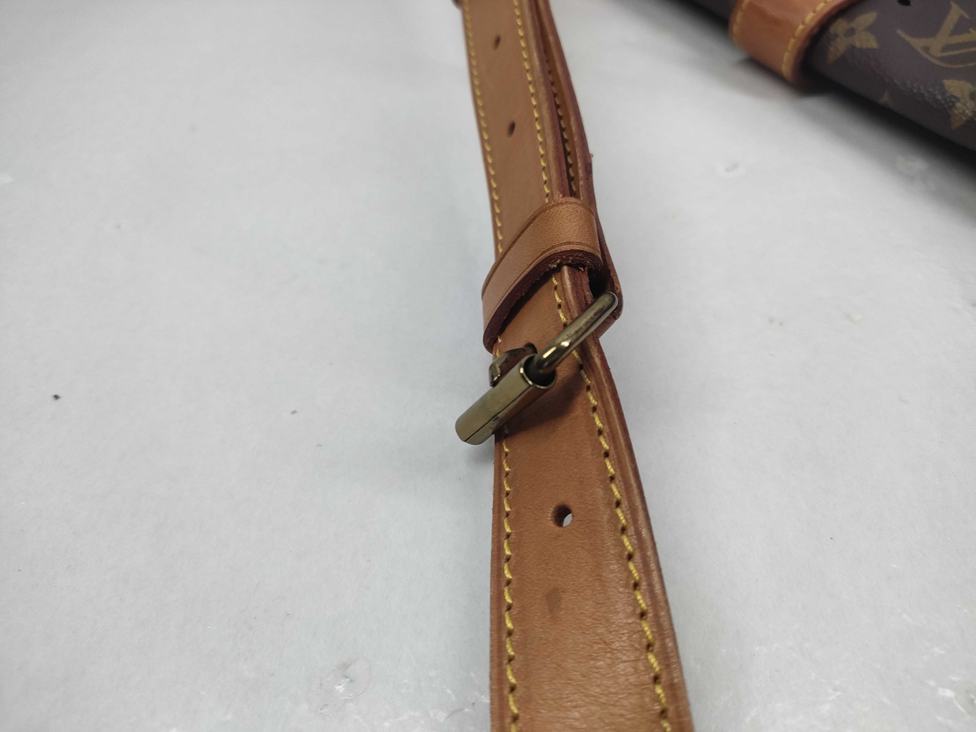 LV Monogram Saumur AR0970 Shoulder Bag — view 7