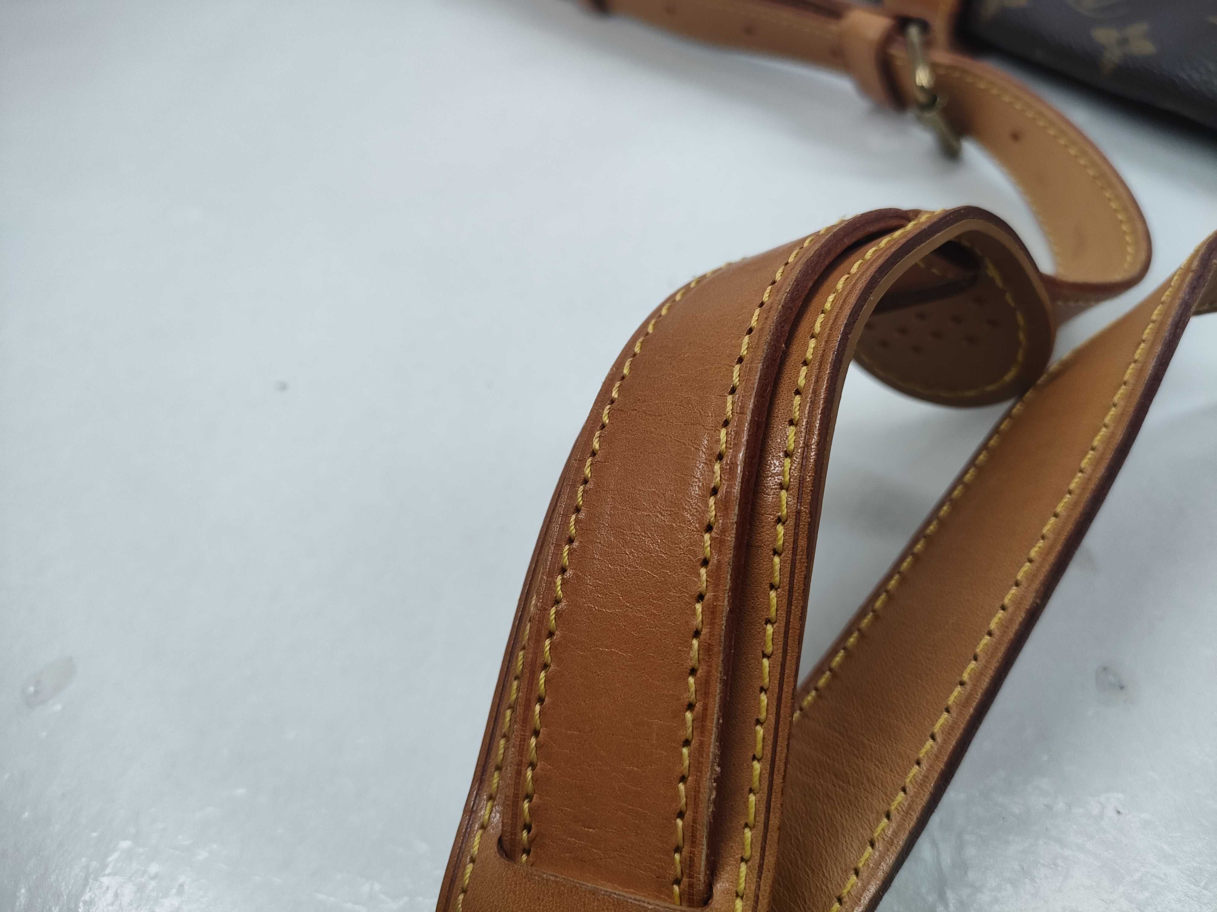 LV Monogram Saumur AR0970 Shoulder Bag — view 8