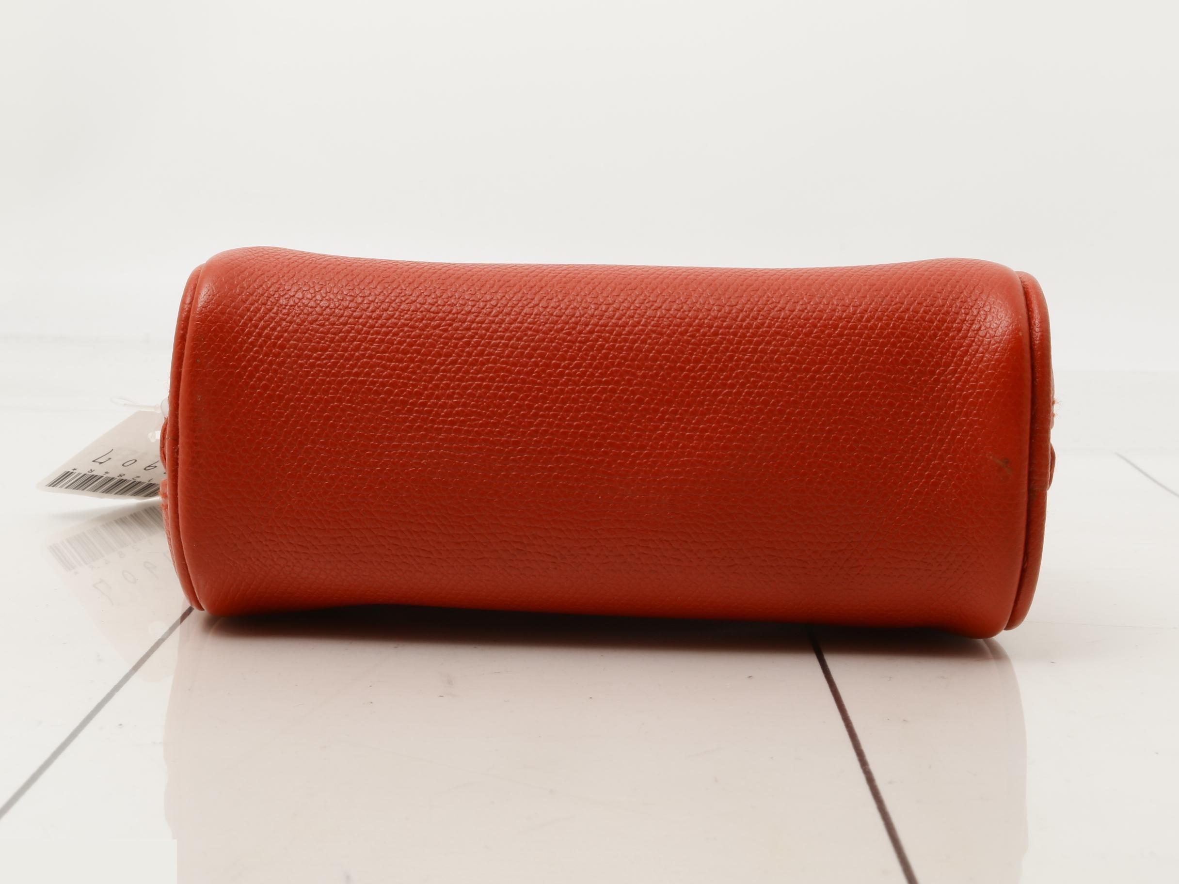 pouch — view 3